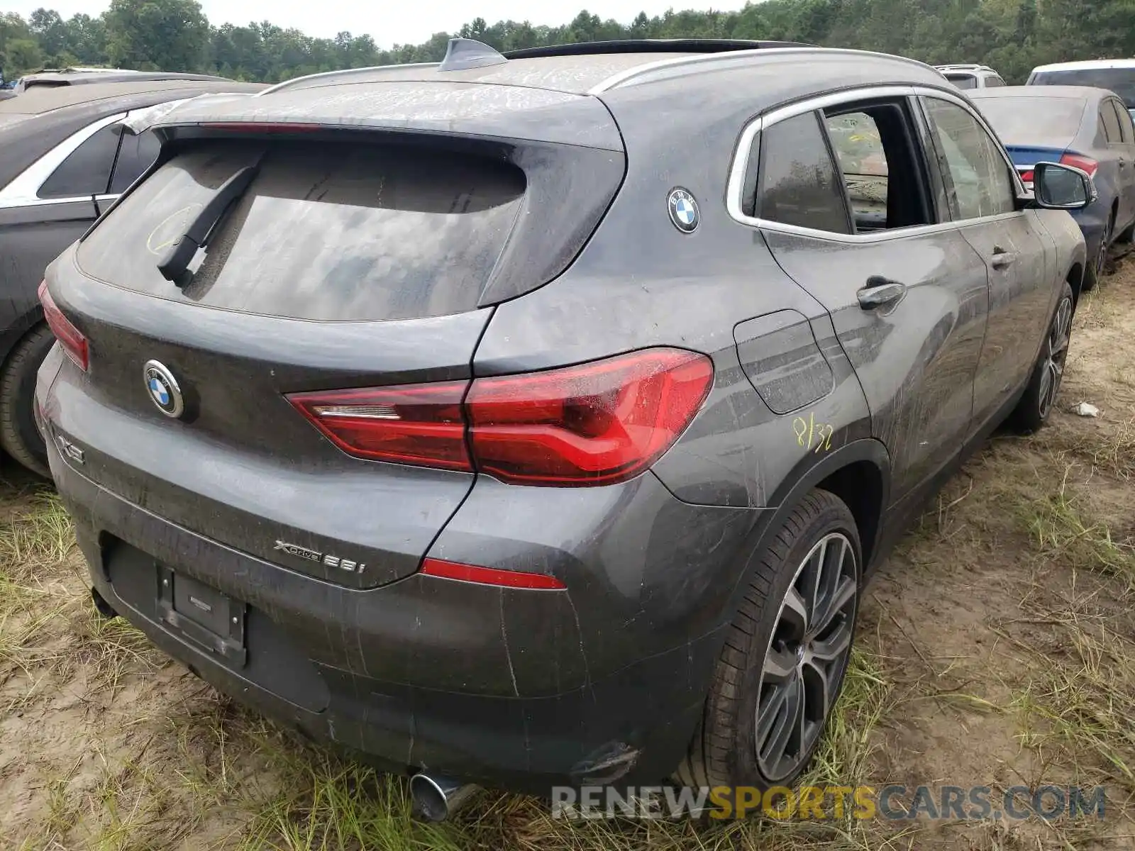 4 Фотография поврежденного автомобиля WBXYJ5C50KEF83122 BMW X2 2019