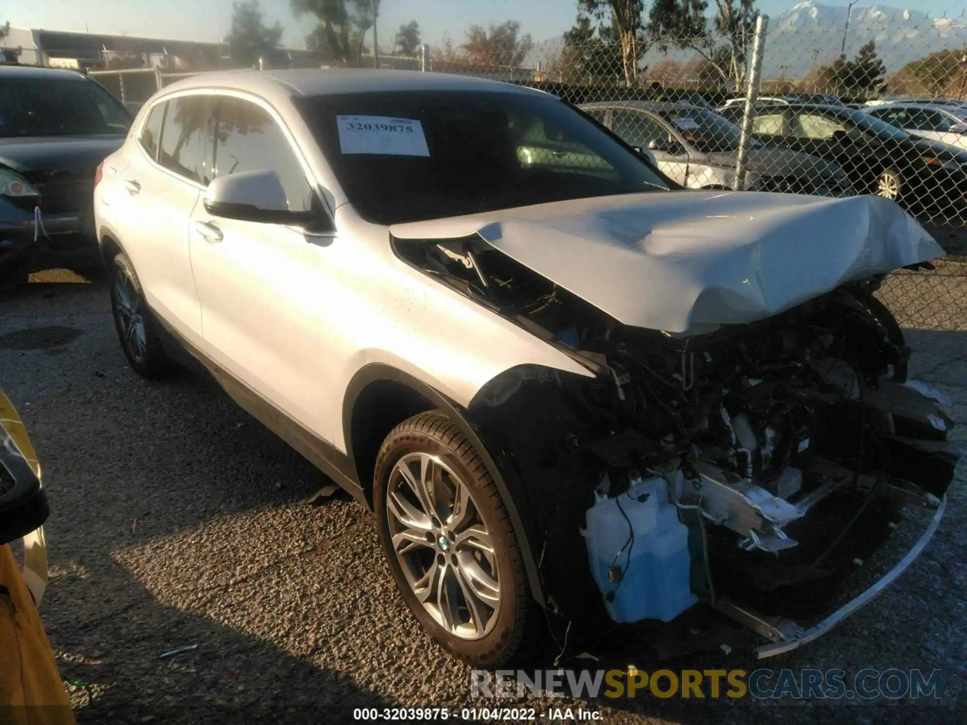 1 Photograph of a damaged car WBXYJ5C51K5N31883 BMW X2 2019