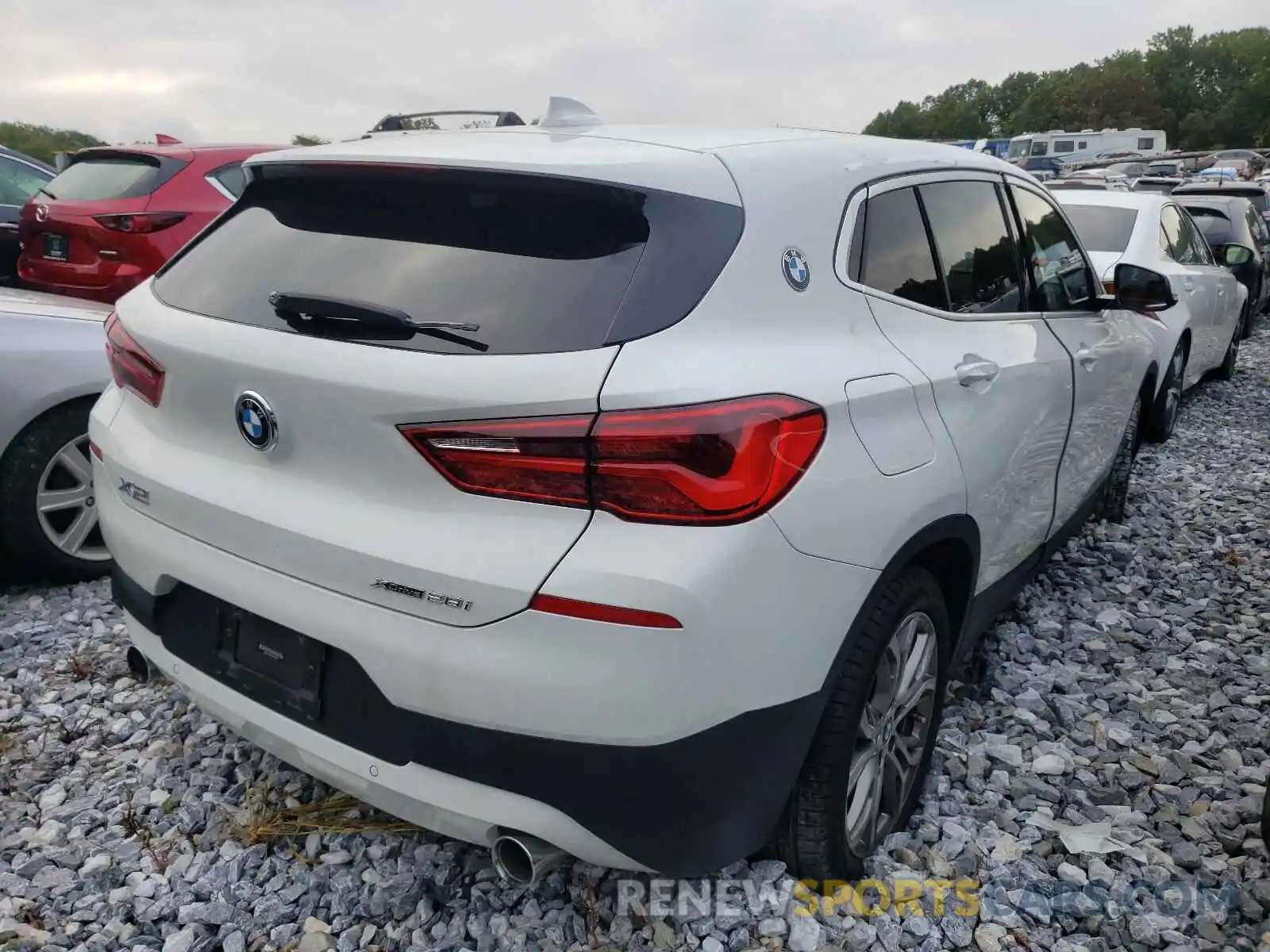 4 Фотография поврежденного автомобиля WBXYJ5C51KEF83551 BMW X2 2019