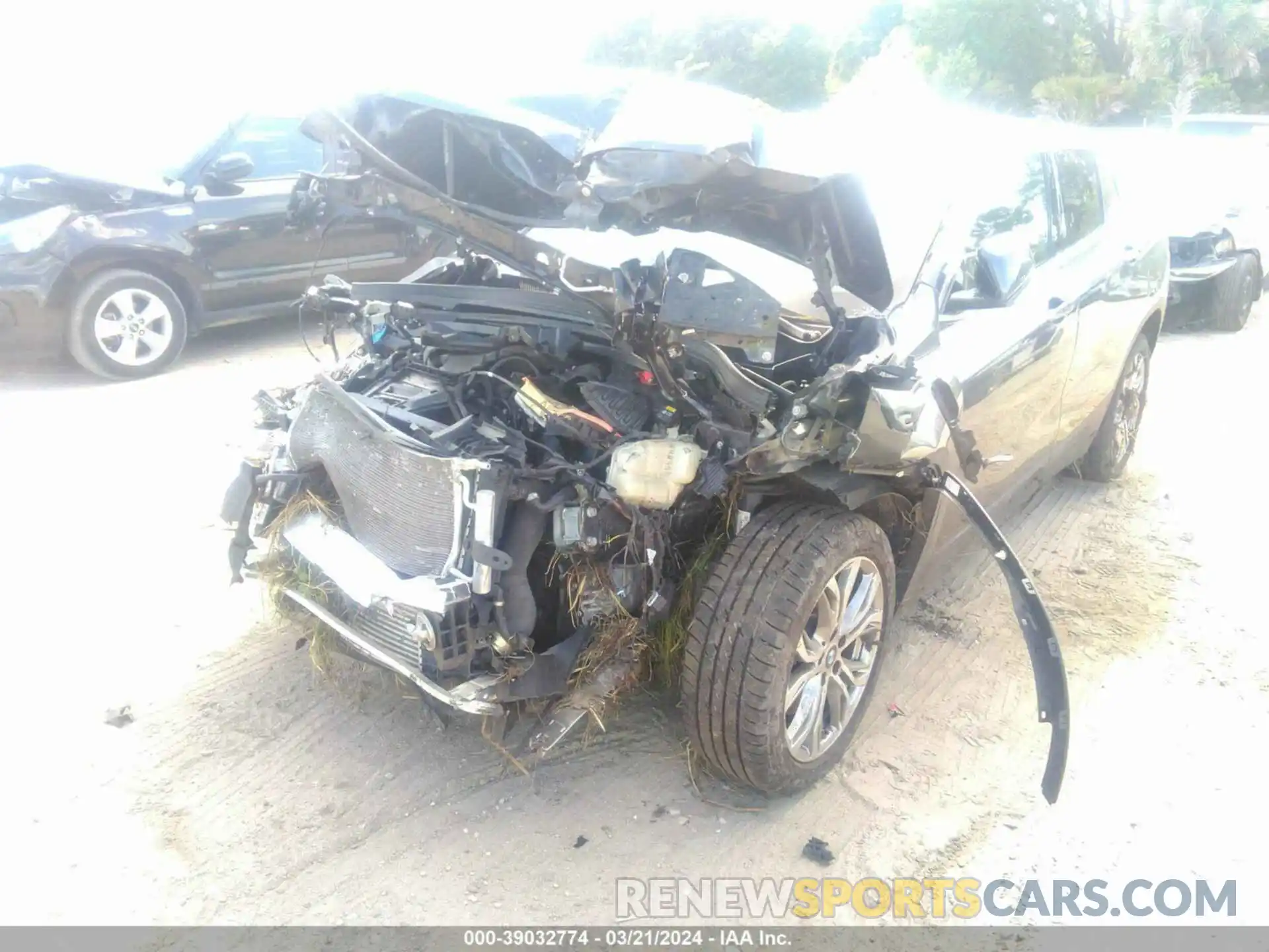 6 Photograph of a damaged car WBXYJ5C52K5N64553 BMW X2 2019