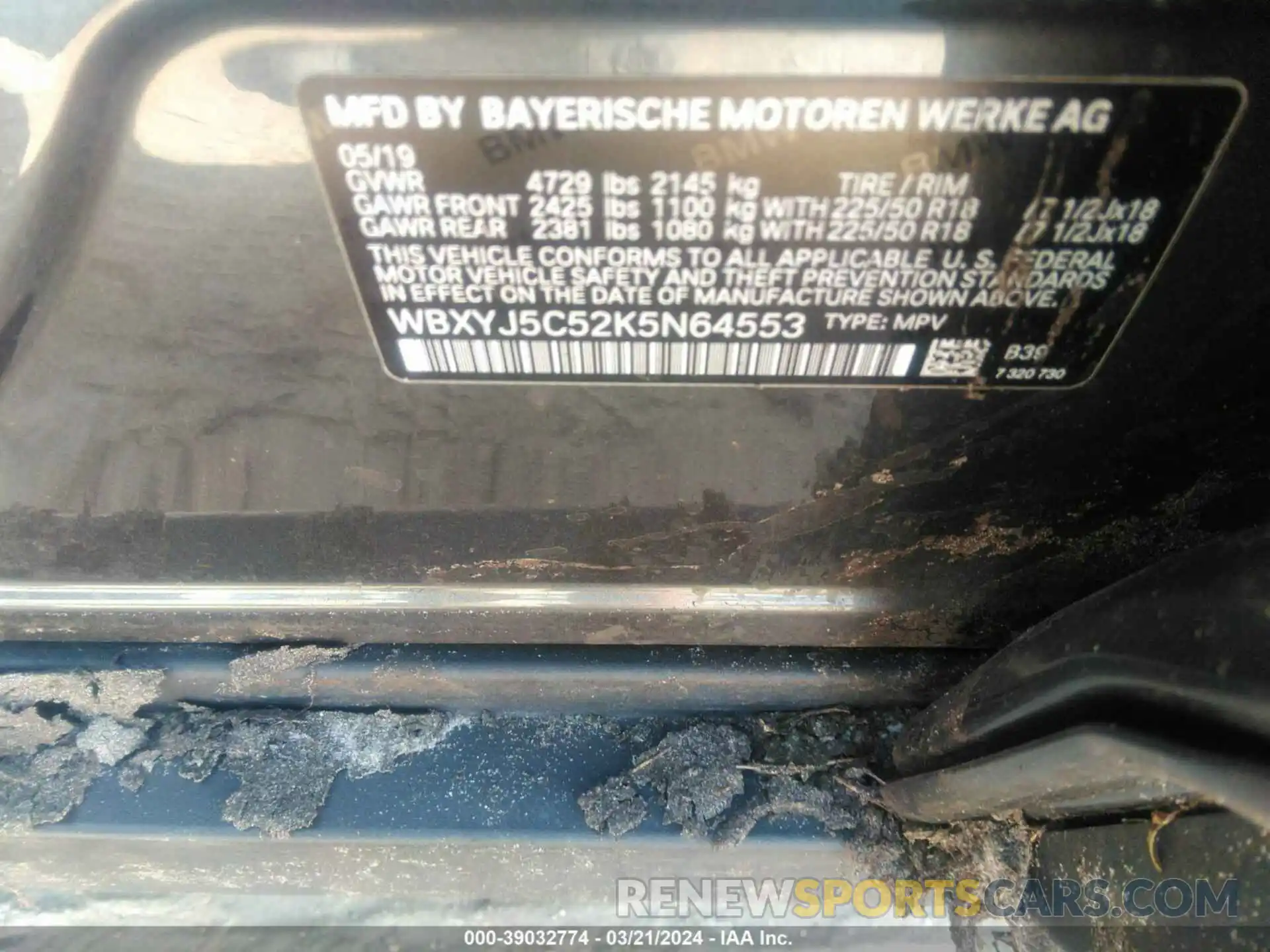 9 Photograph of a damaged car WBXYJ5C52K5N64553 BMW X2 2019