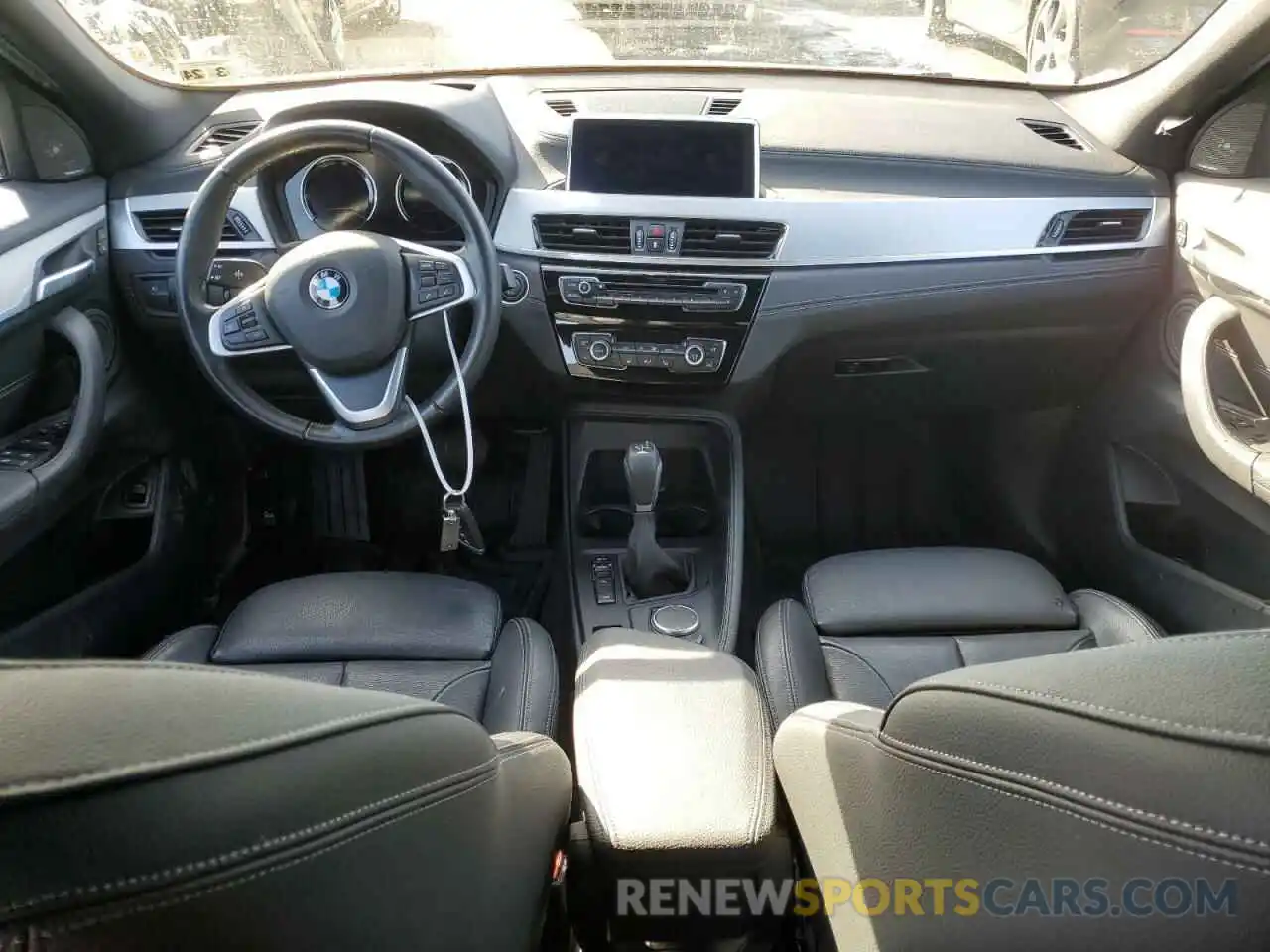 8 Photograph of a damaged car WBXYJ5C52KEF83123 BMW X2 2019