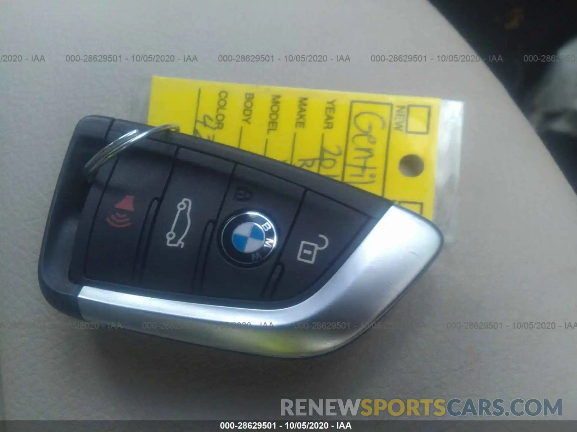 11 Photograph of a damaged car WBXYJ5C55K5N32096 BMW X2 2019