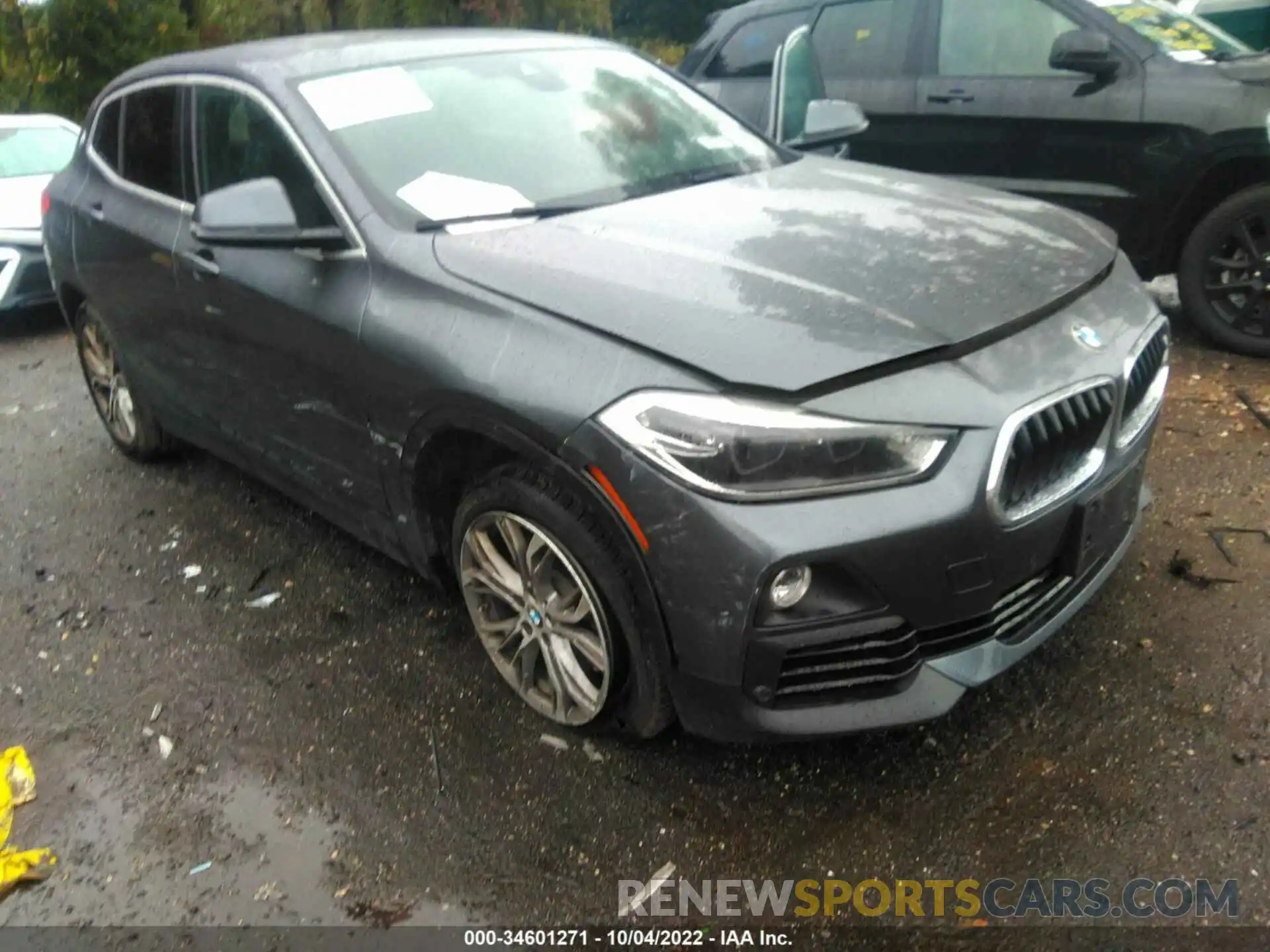 6 Photograph of a damaged car WBXYJ5C55KEF83584 BMW X2 2019