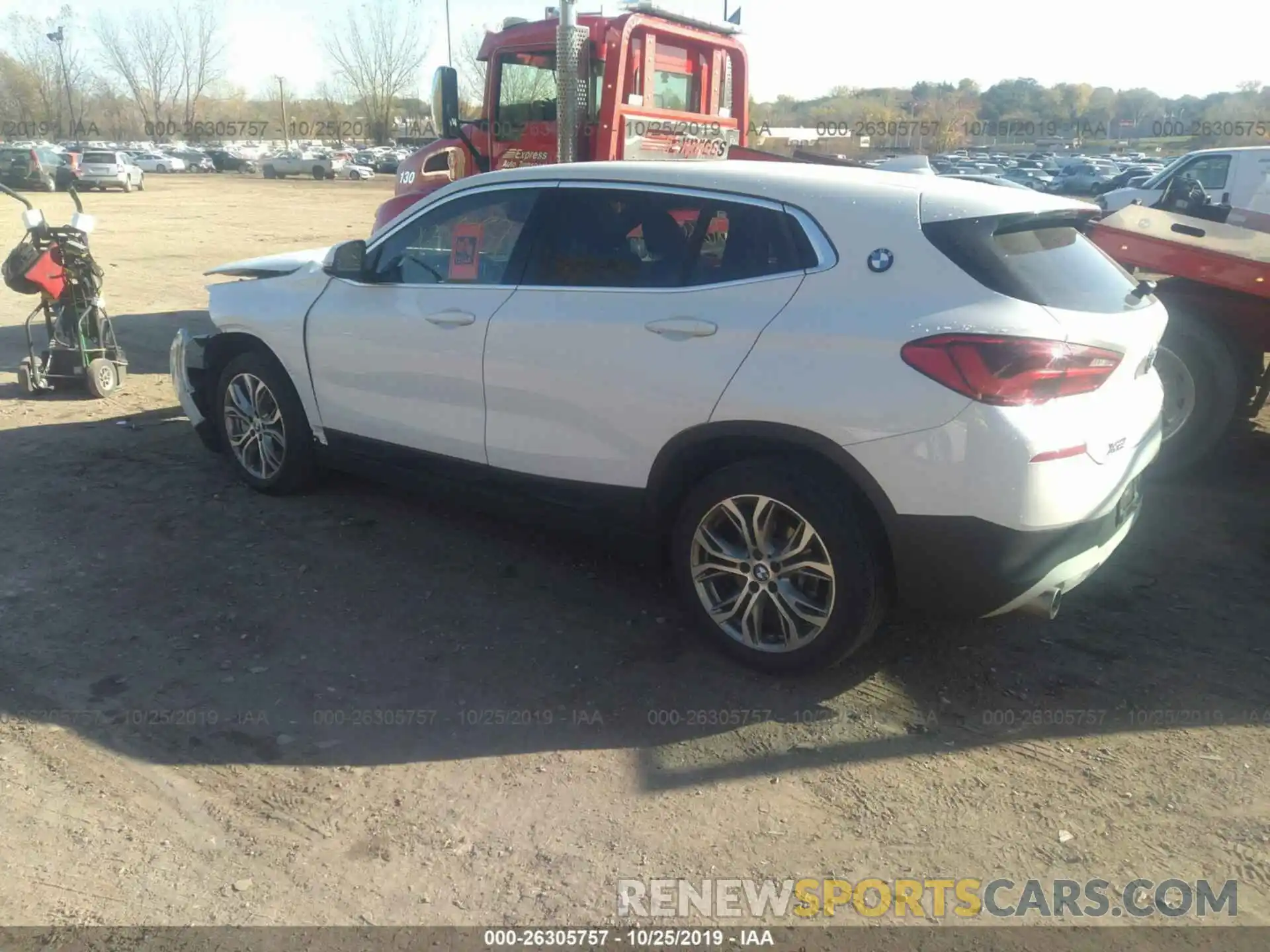 3 Photograph of a damaged car WBXYJ5C56K5N20183 BMW X2 2019