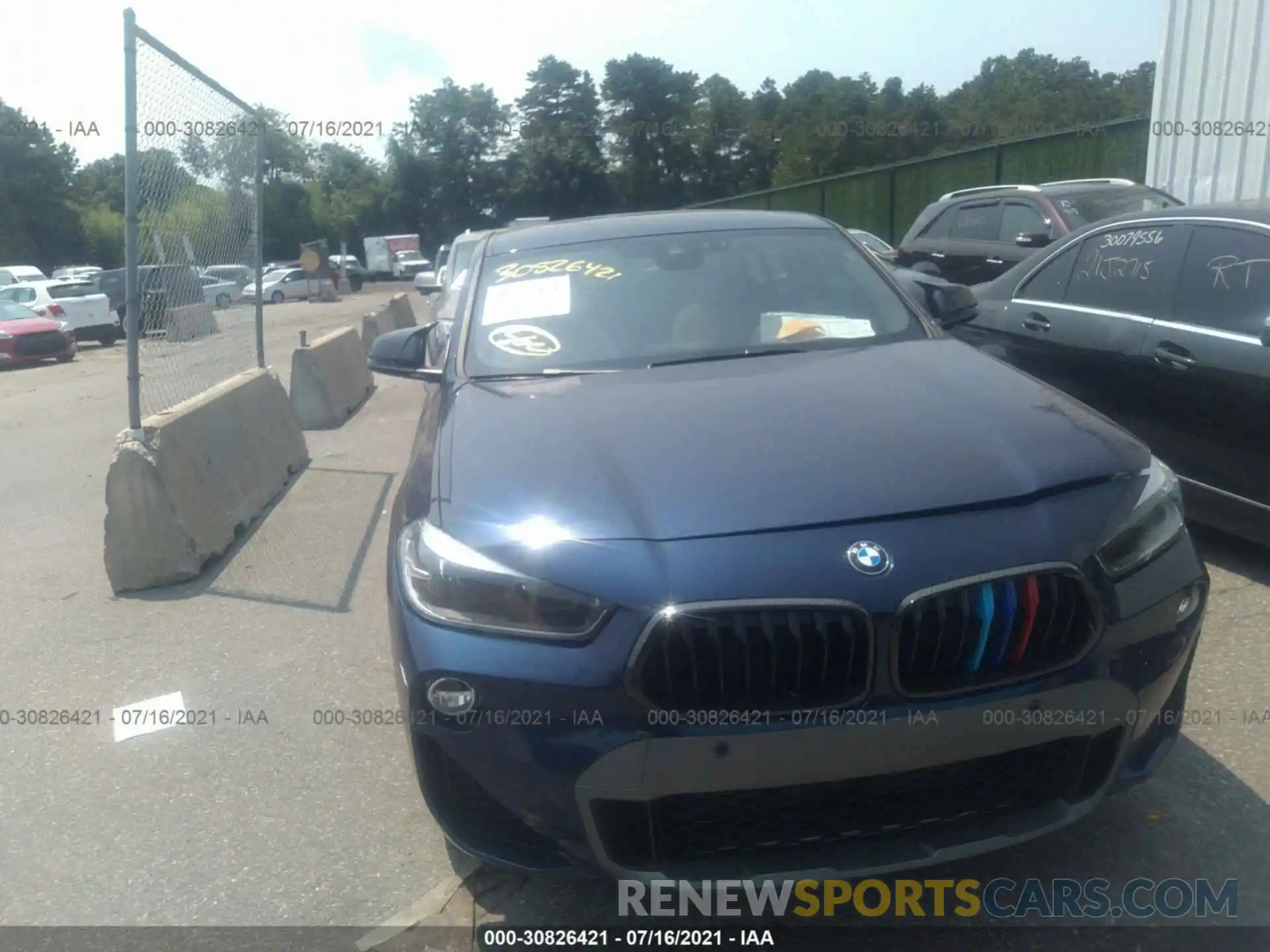 6 Photograph of a damaged car WBXYJ5C56K5N77922 BMW X2 2019