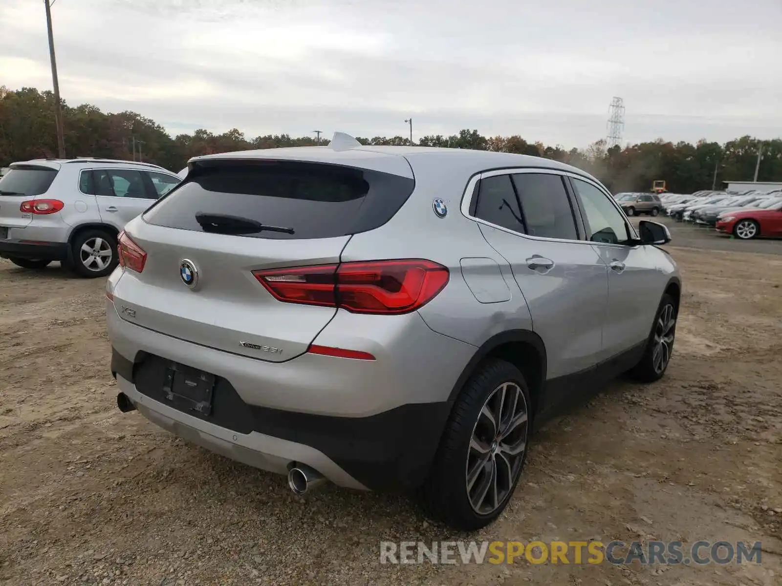 4 Photograph of a damaged car WBXYJ5C56K5N83199 BMW X2 2019