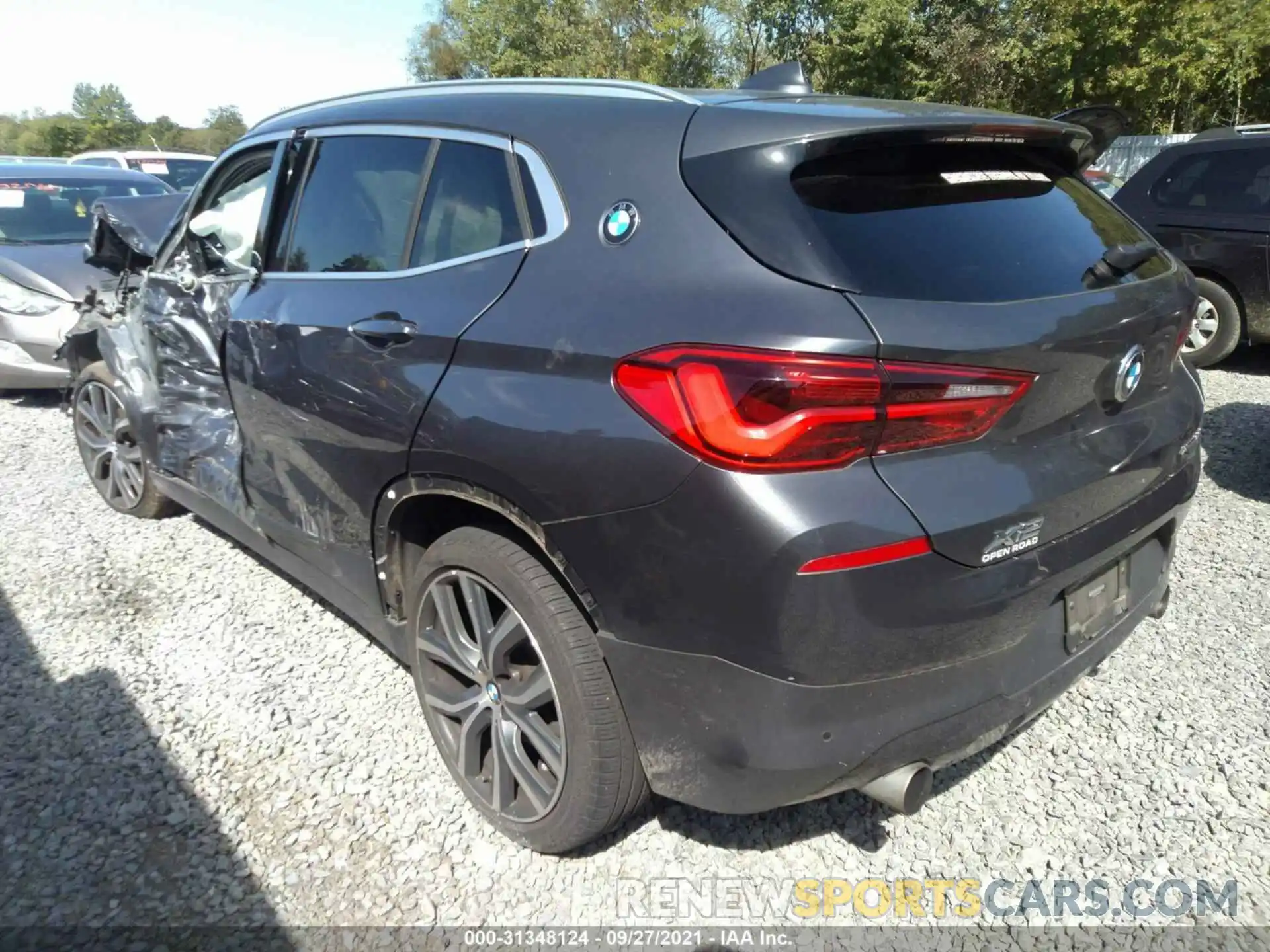 3 Photograph of a damaged car WBXYJ5C56KEF83593 BMW X2 2019