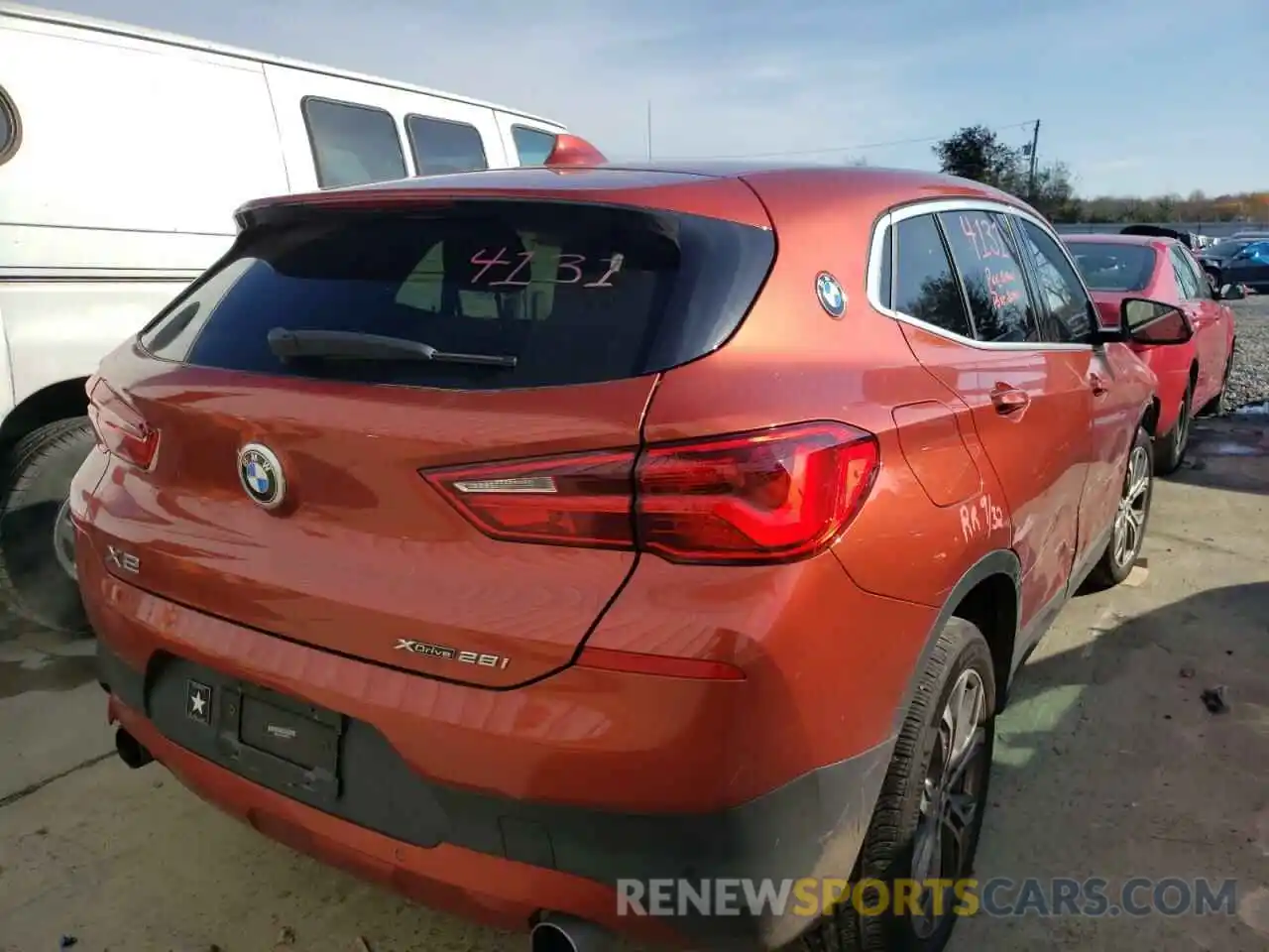 4 Photograph of a damaged car WBXYJ5C57K5N07104 BMW X2 2019