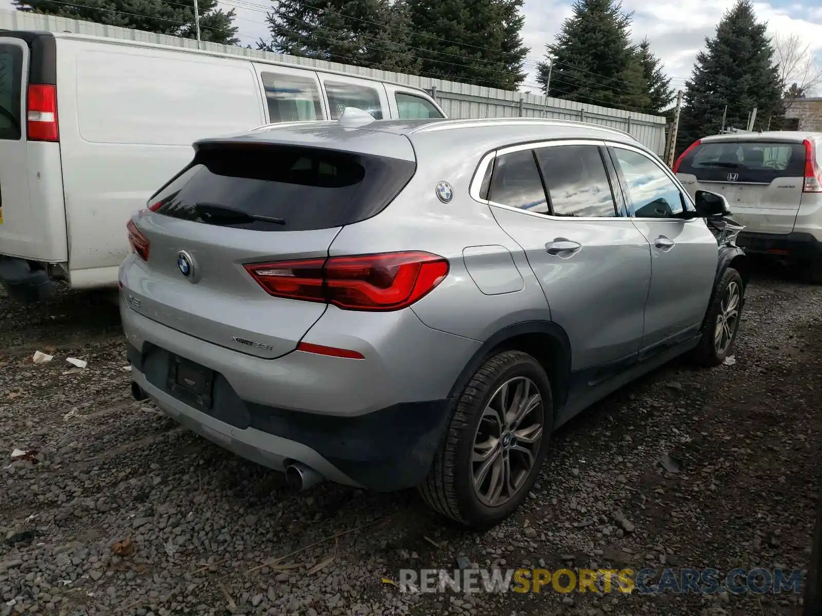 4 Photograph of a damaged car WBXYJ5C57K5N49644 BMW X2 2019