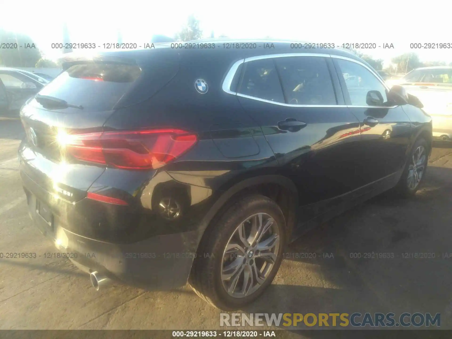 4 Photograph of a damaged car WBXYJ5C57KEF83652 BMW X2 2019