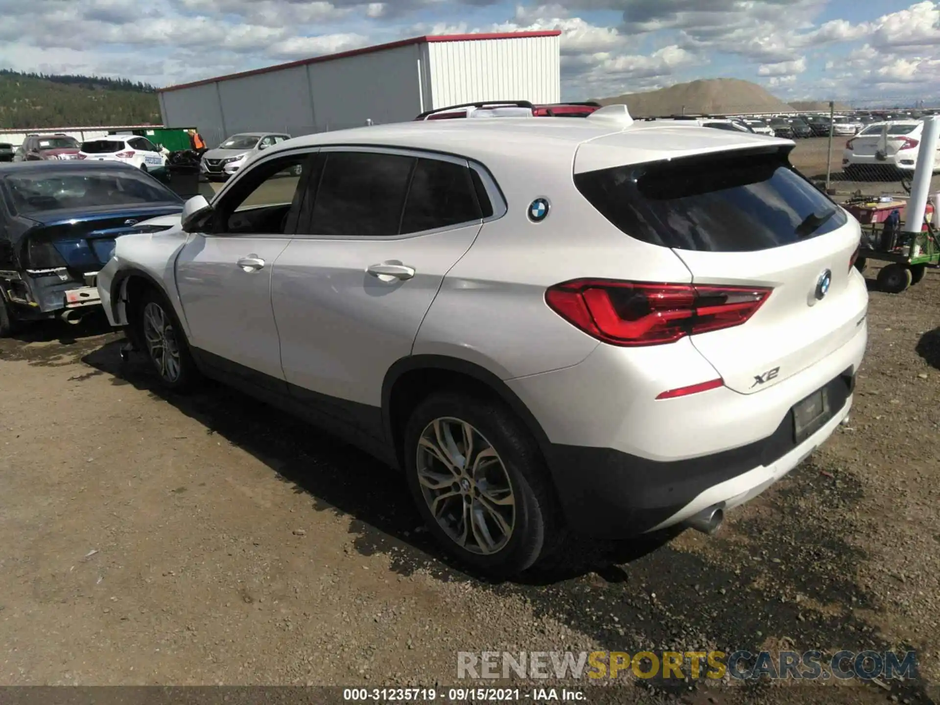 3 Photograph of a damaged car WBXYJ5C59K5N32103 BMW X2 2019