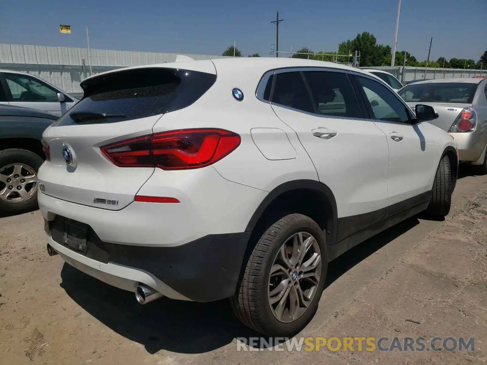 4 Photograph of a damaged car WBXYJ5C5XK5N28609 BMW X2 2019