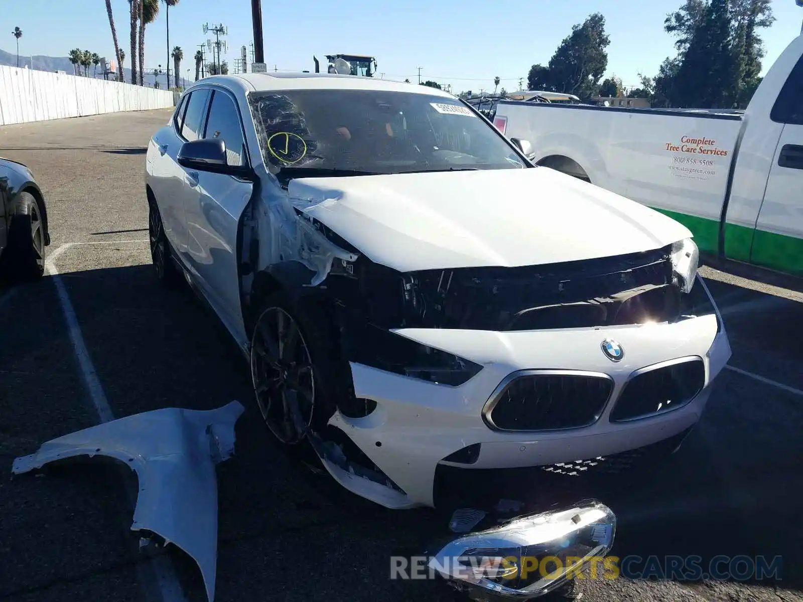 1 Photograph of a damaged car WBXYN1C57KES54928 BMW X2 2019