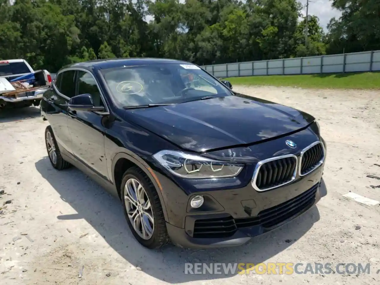 1 Photograph of a damaged car WBXYH9C00L5P19657 BMW X2 2020