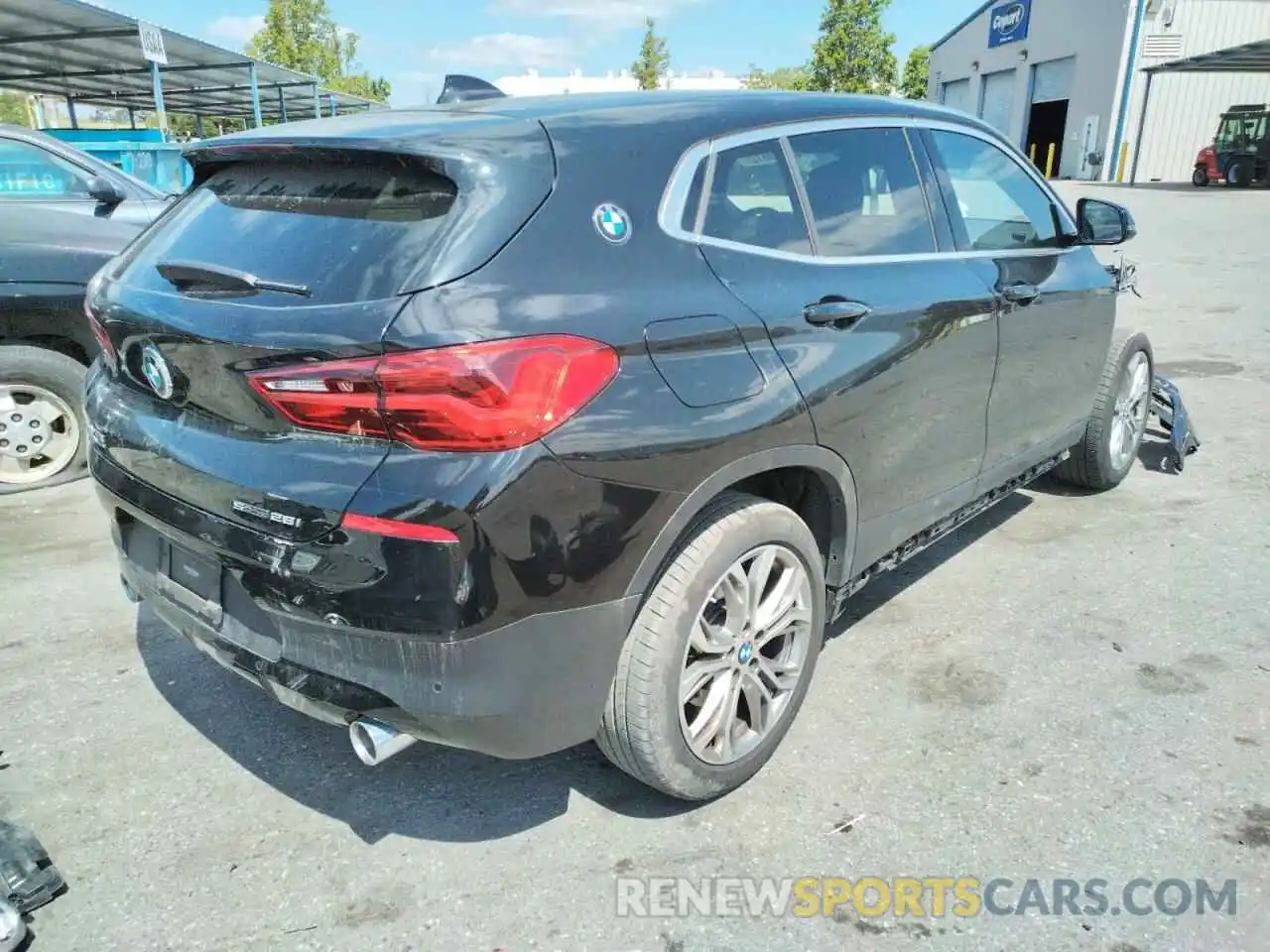 4 Фотография поврежденного автомобиля WBXYH9C00L5P80409 BMW X2 2020