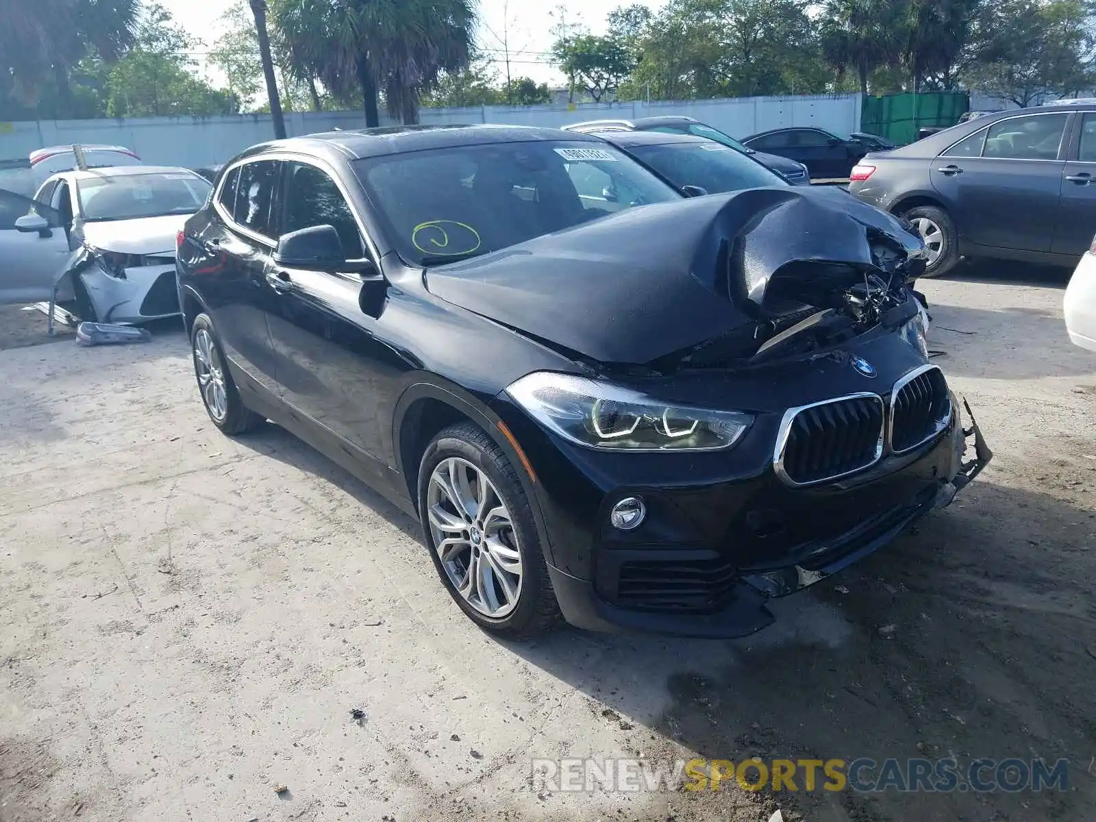 1 Photograph of a damaged car WBXYH9C00L5R36674 BMW X2 2020