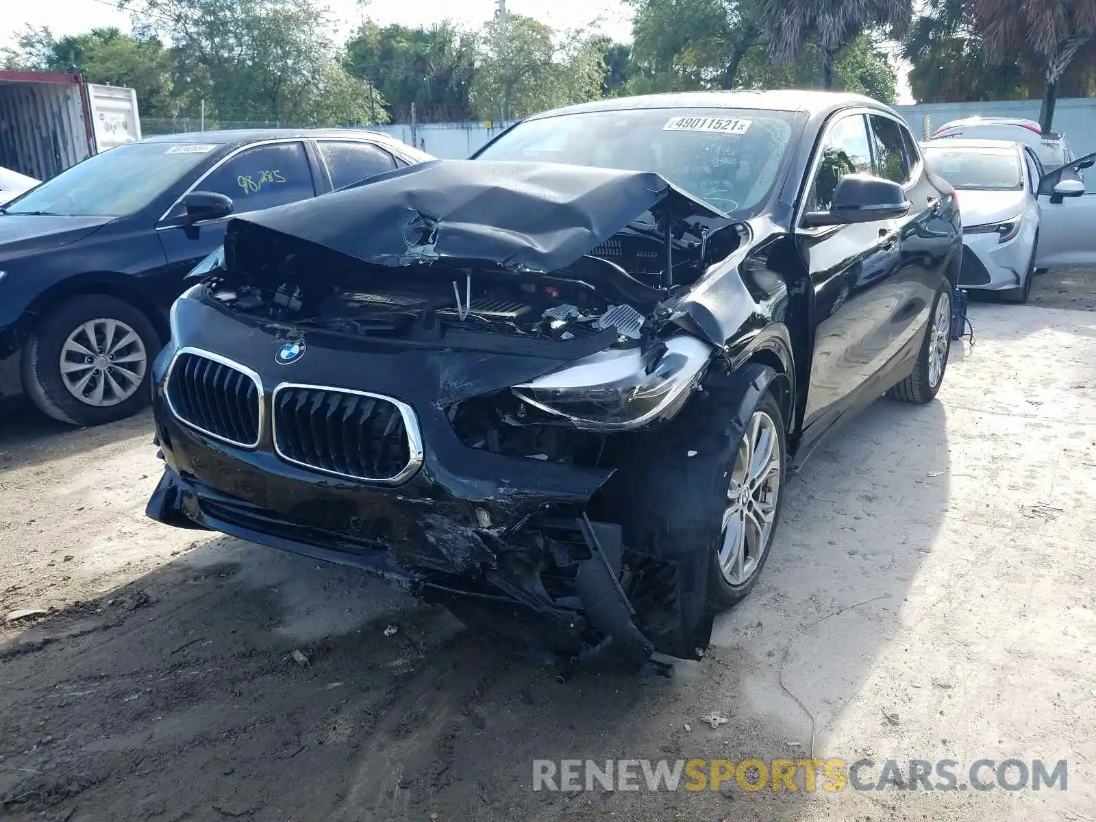 2 Photograph of a damaged car WBXYH9C00L5R36674 BMW X2 2020