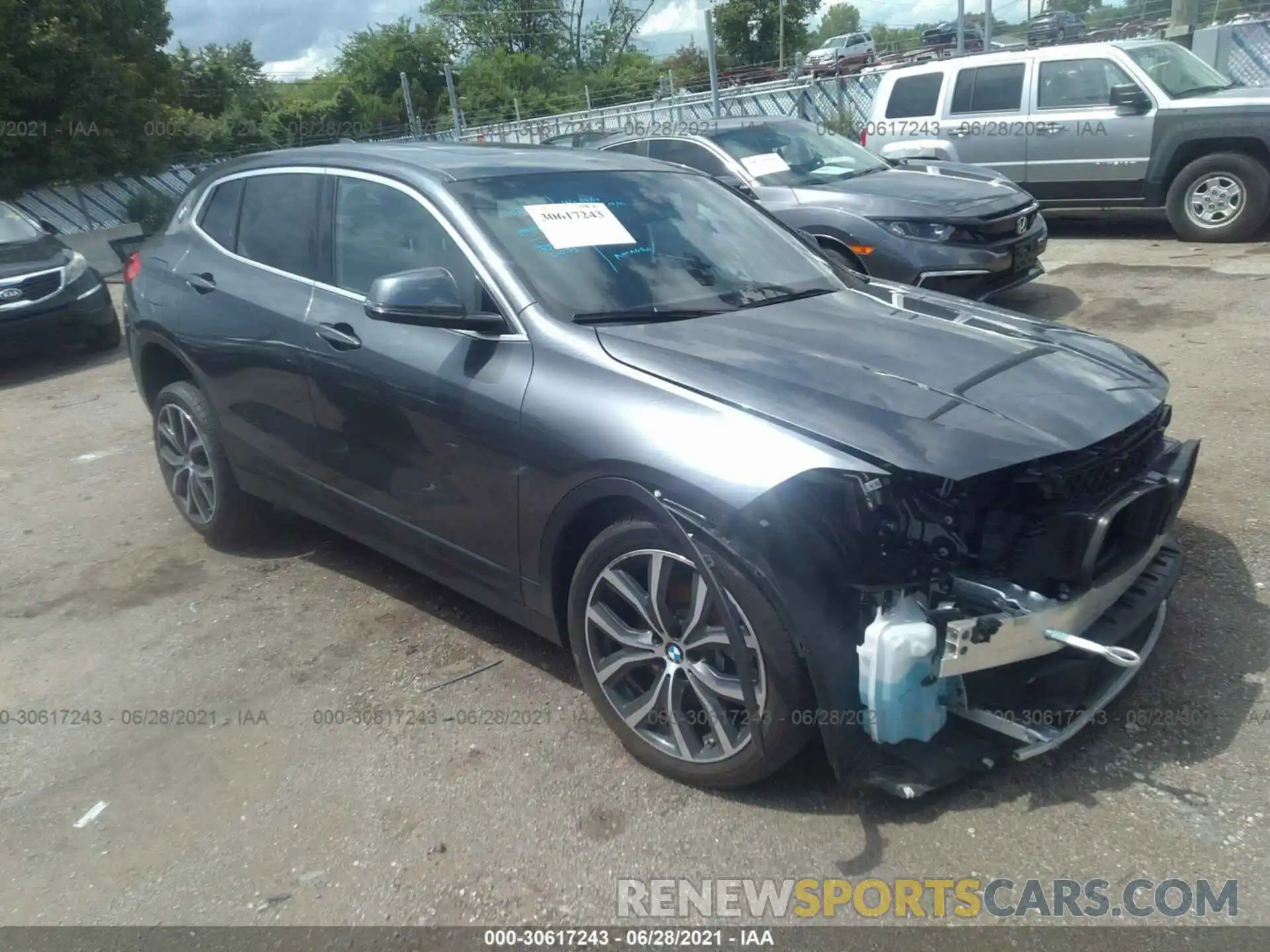 1 Photograph of a damaged car WBXYH9C01L5P19957 BMW X2 2020