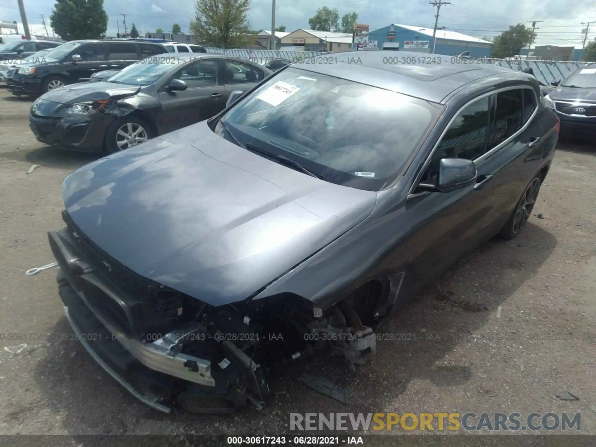 2 Photograph of a damaged car WBXYH9C01L5P19957 BMW X2 2020