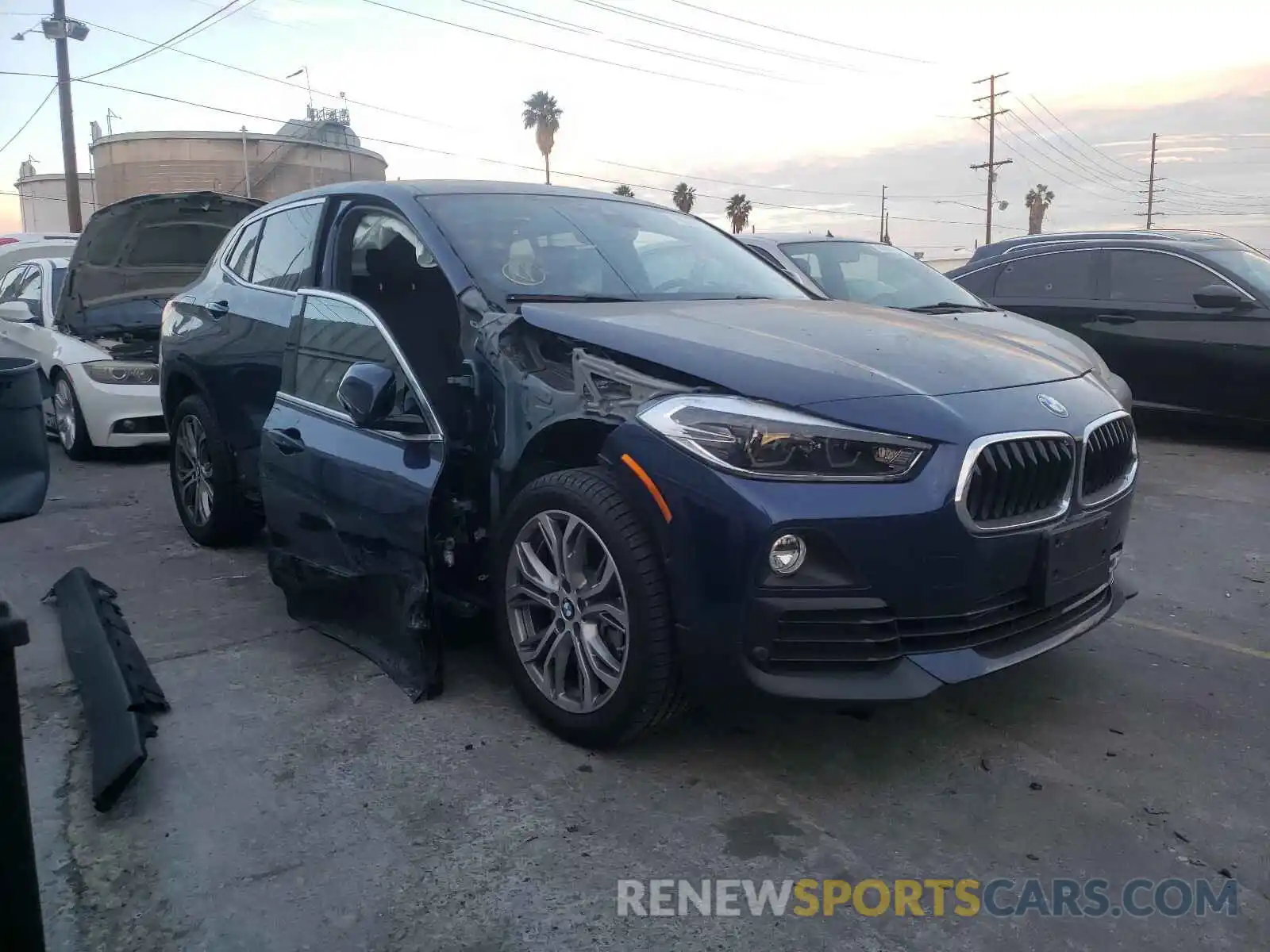 1 Photograph of a damaged car WBXYH9C02L5P02715 BMW X2 2020