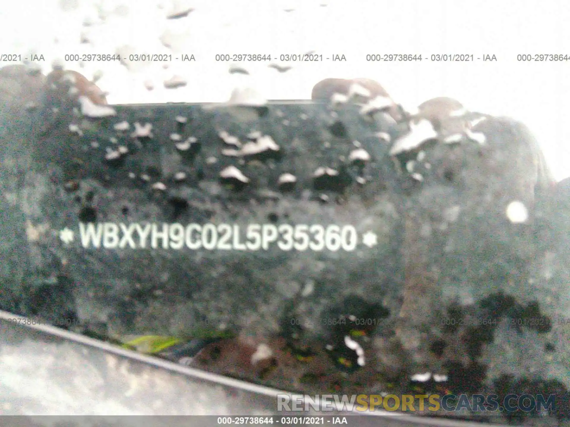 9 Photograph of a damaged car WBXYH9C02L5P35360 BMW X2 2020