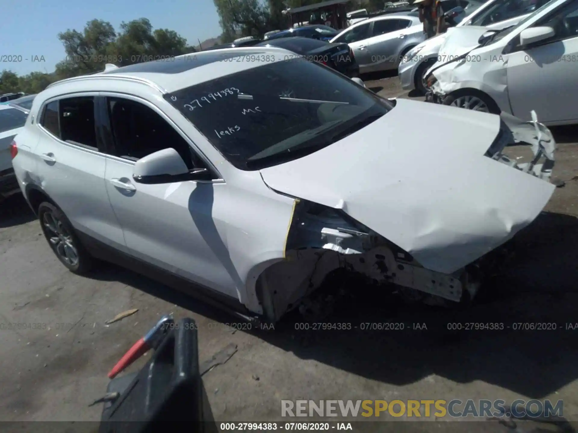 1 Photograph of a damaged car WBXYH9C04L5P95477 BMW X2 2020