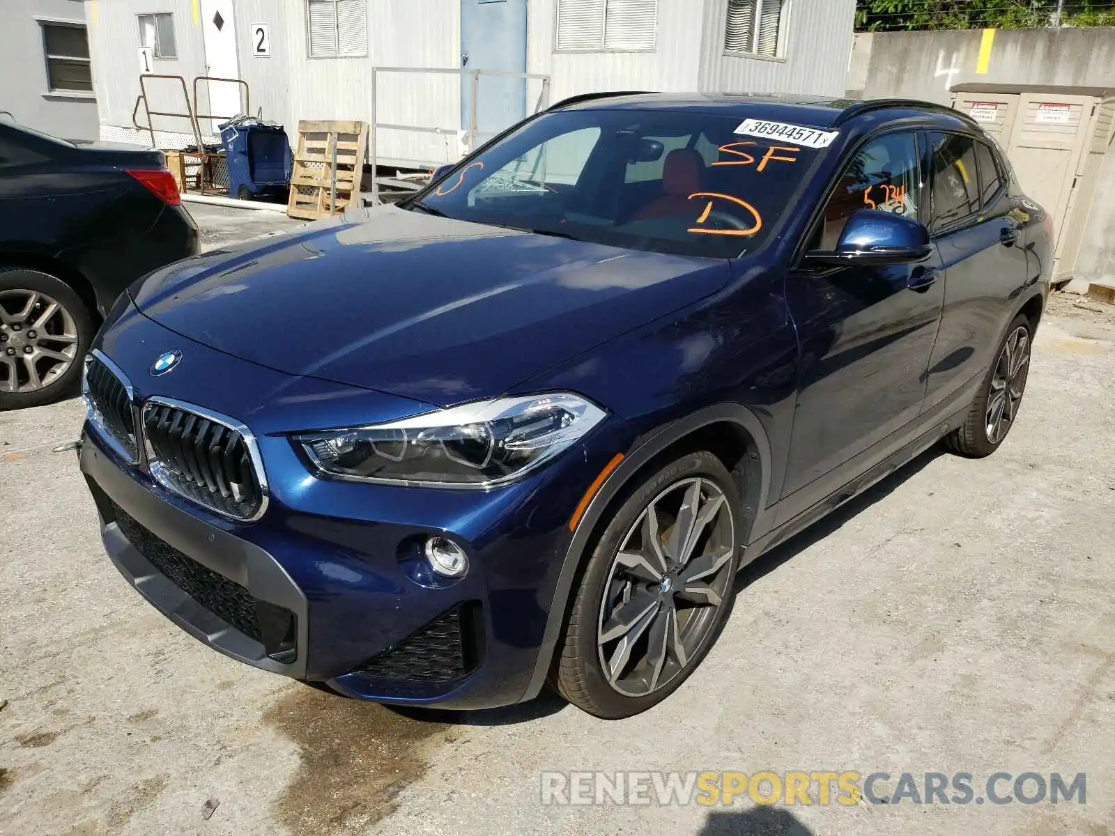 2 Photograph of a damaged car WBXYH9C04L5R21109 BMW X2 2020