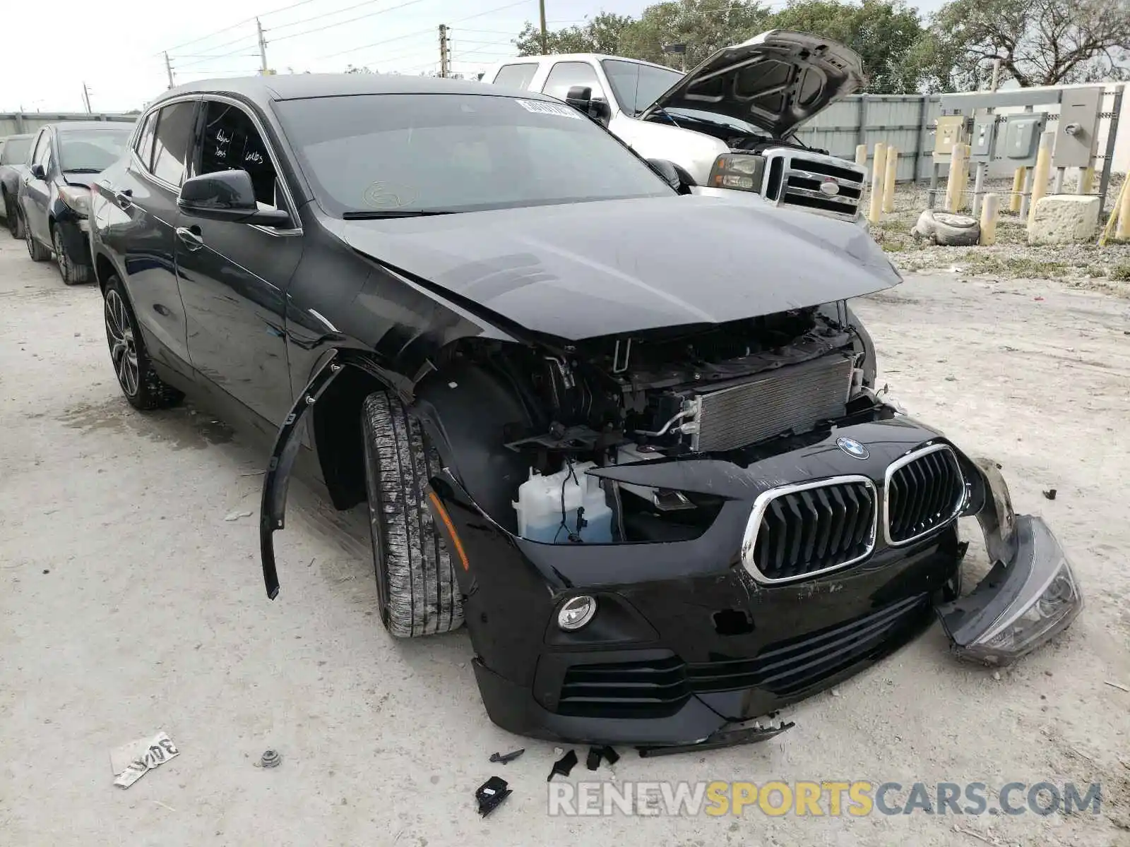 1 Photograph of a damaged car WBXYH9C05L5N99564 BMW X2 2020