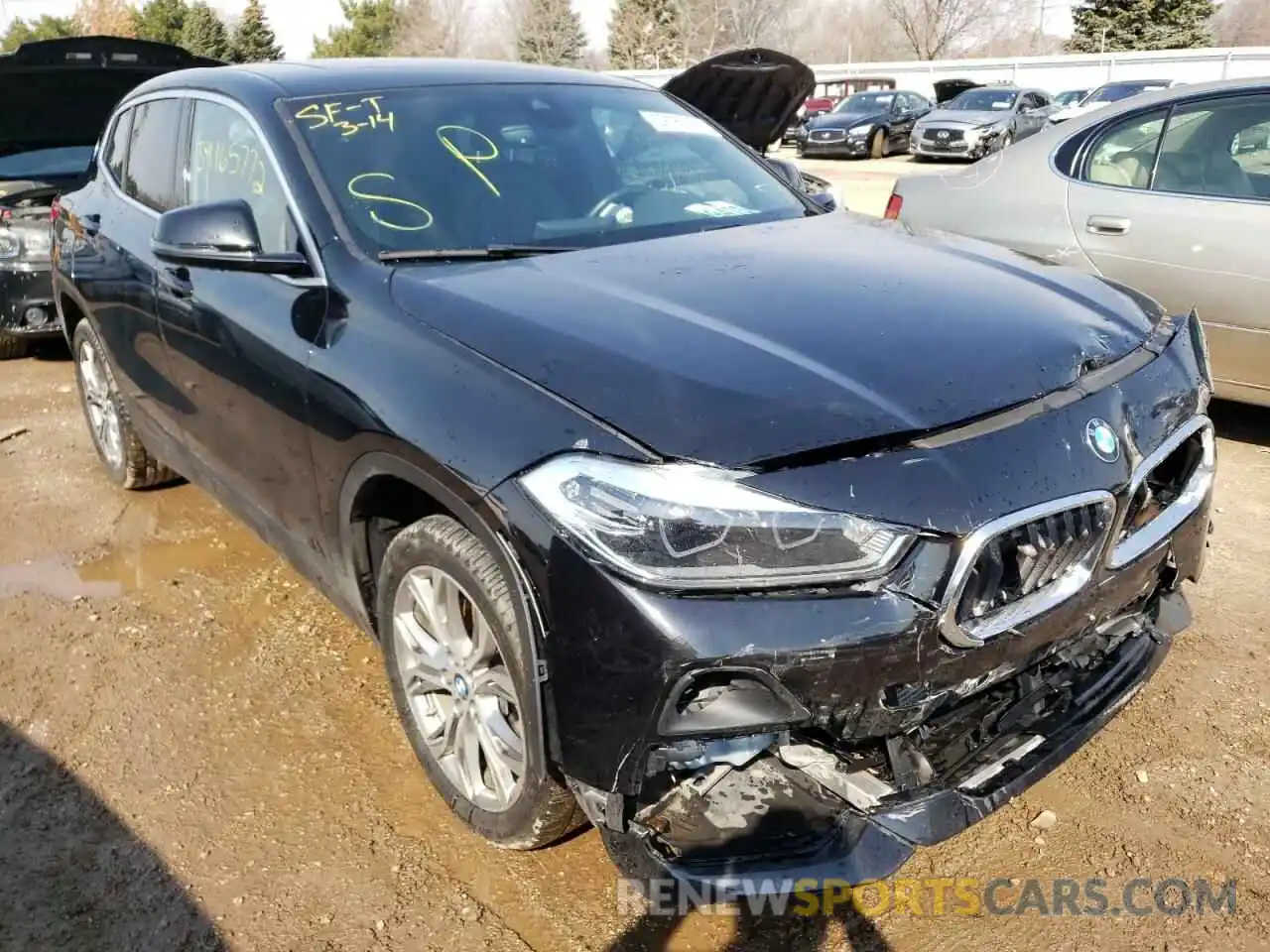 1 Photograph of a damaged car WBXYH9C05L5P16558 BMW X2 2020