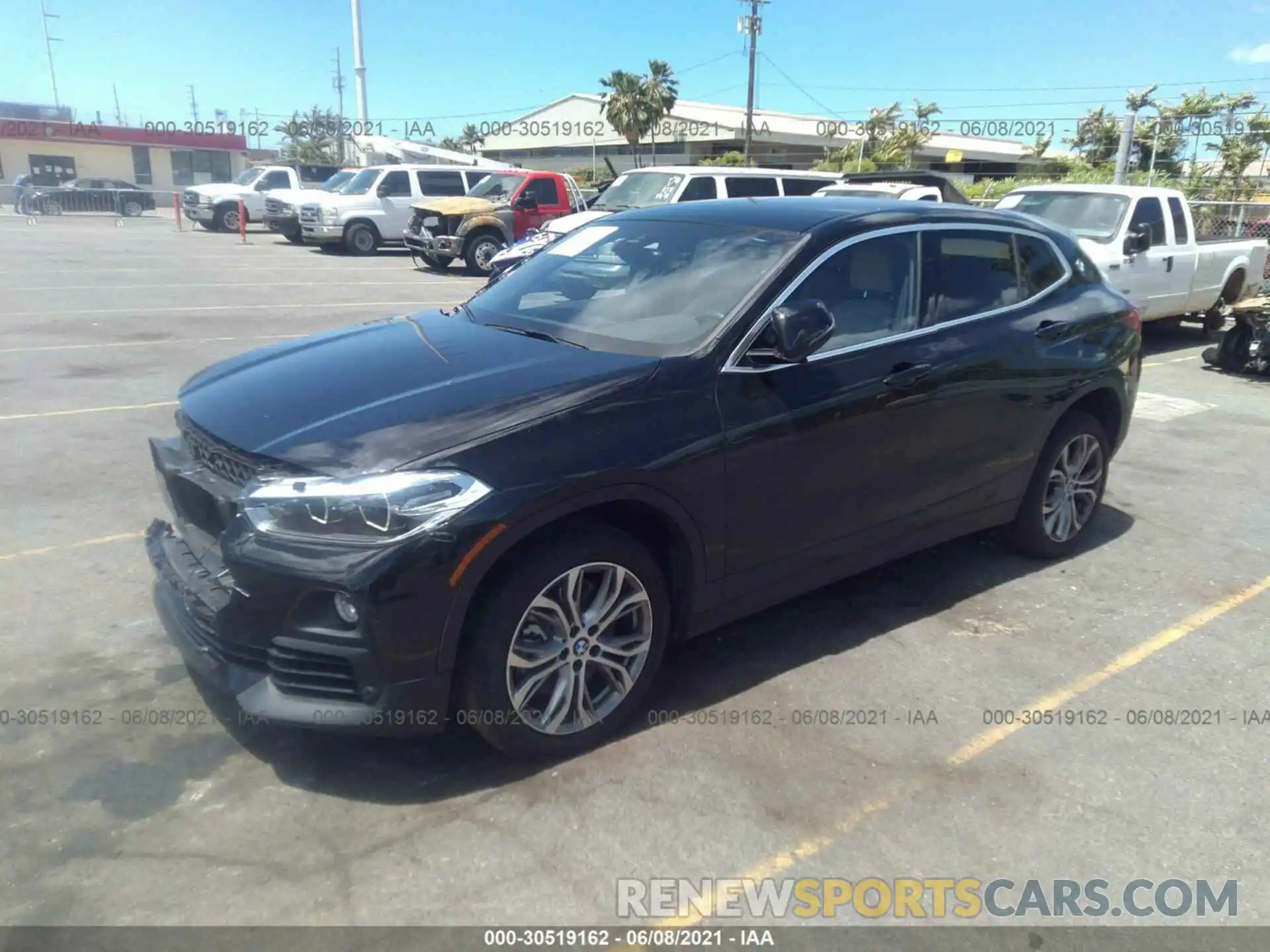 2 Photograph of a damaged car WBXYH9C05L5R77172 BMW X2 2020