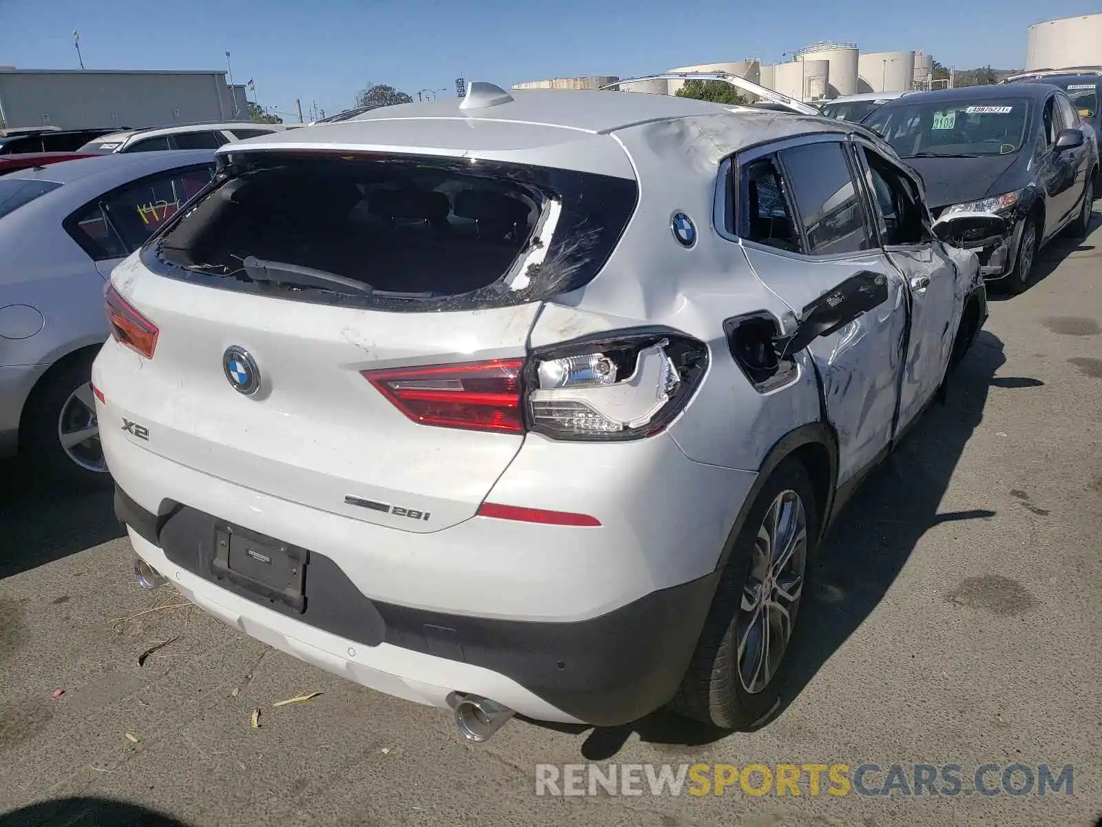 4 Photograph of a damaged car WBXYH9C06L5P23759 BMW X2 2020