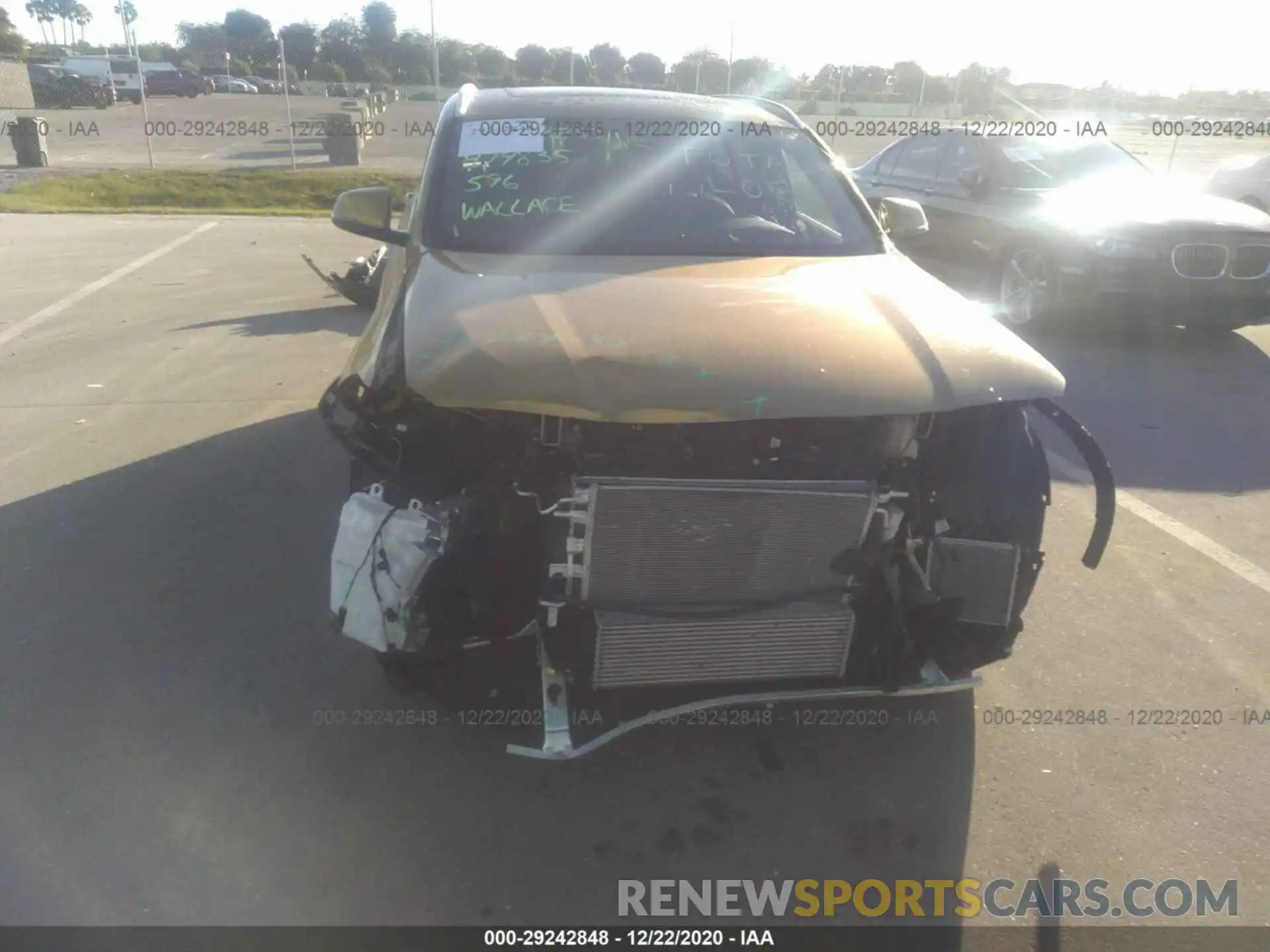 6 Photograph of a damaged car WBXYH9C06L5P60424 BMW X2 2020