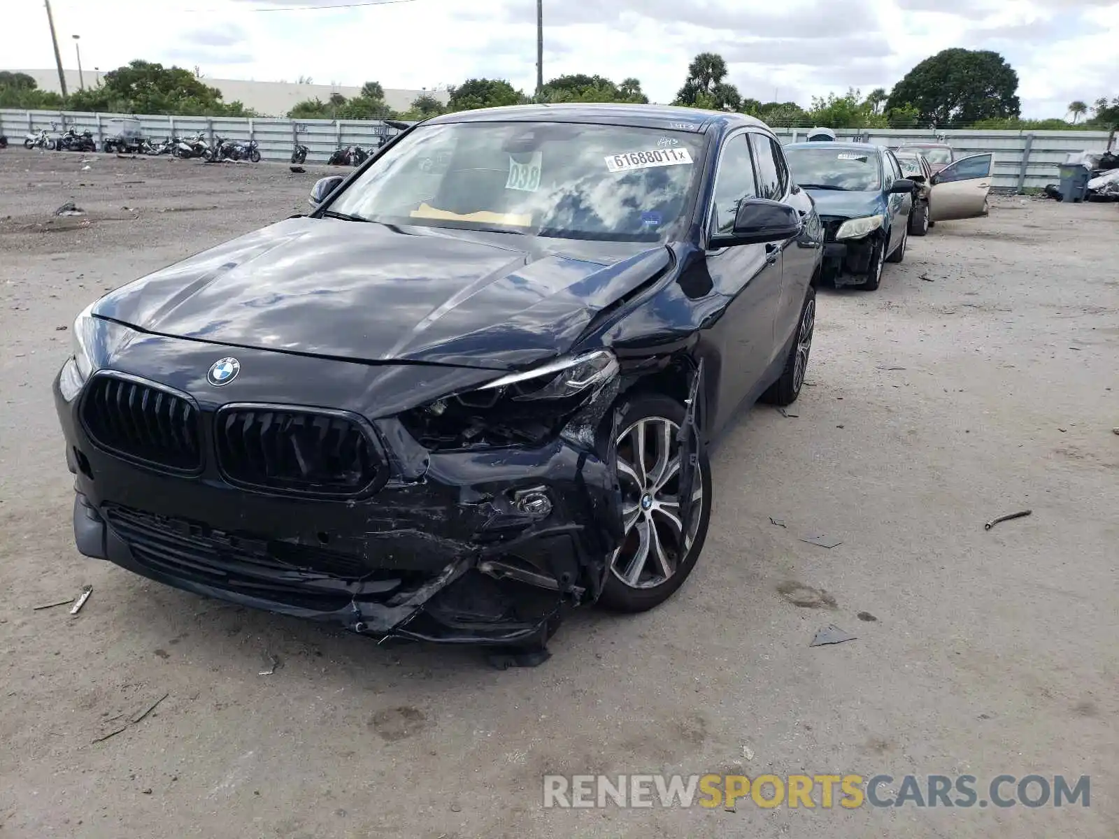 2 Photograph of a damaged car WBXYH9C06L5P61413 BMW X2 2020