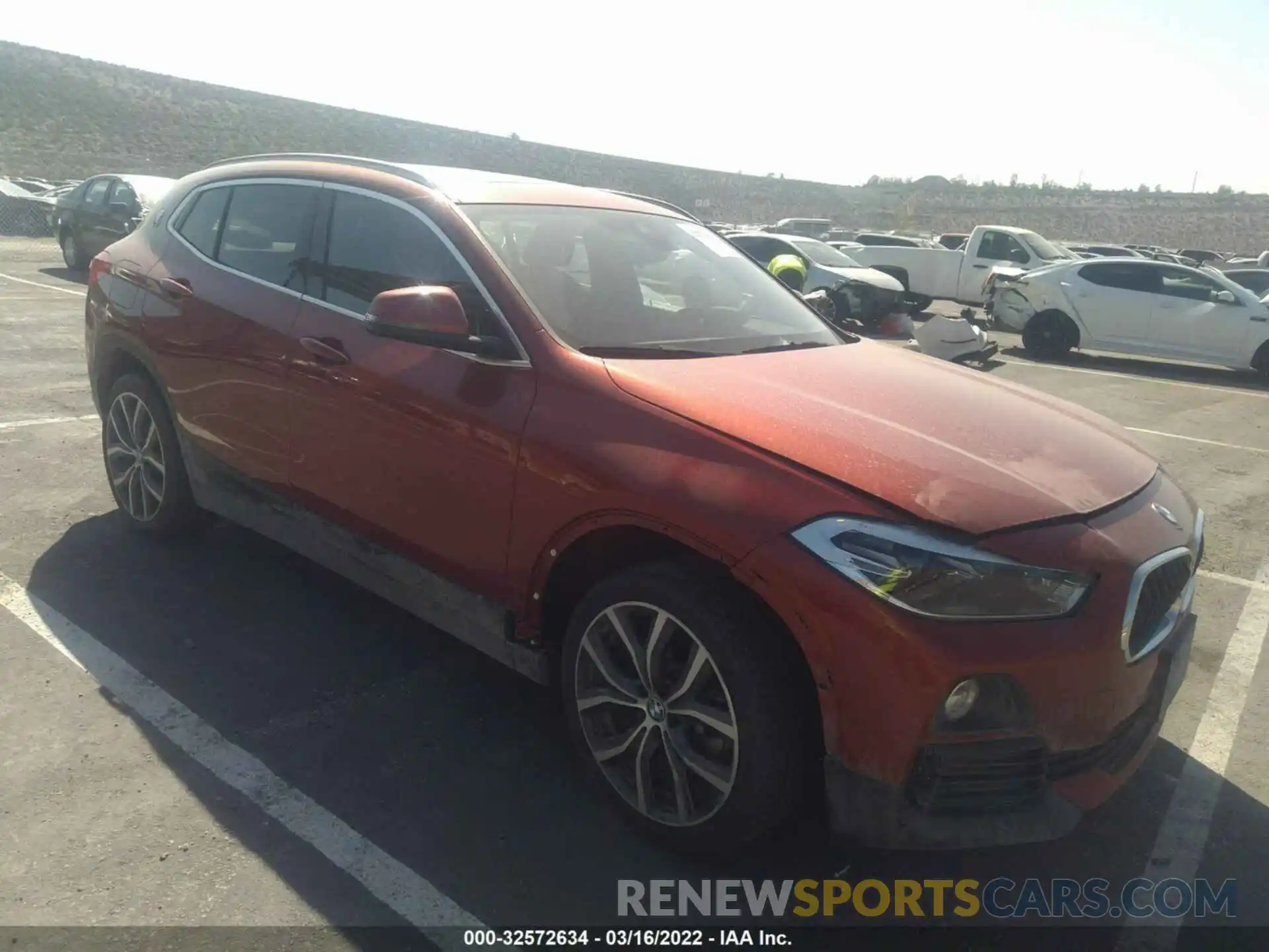 1 Photograph of a damaged car WBXYH9C07L5P61047 BMW X2 2020