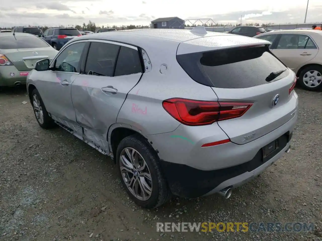 3 Photograph of a damaged car WBXYH9C07L5P72159 BMW X2 2020