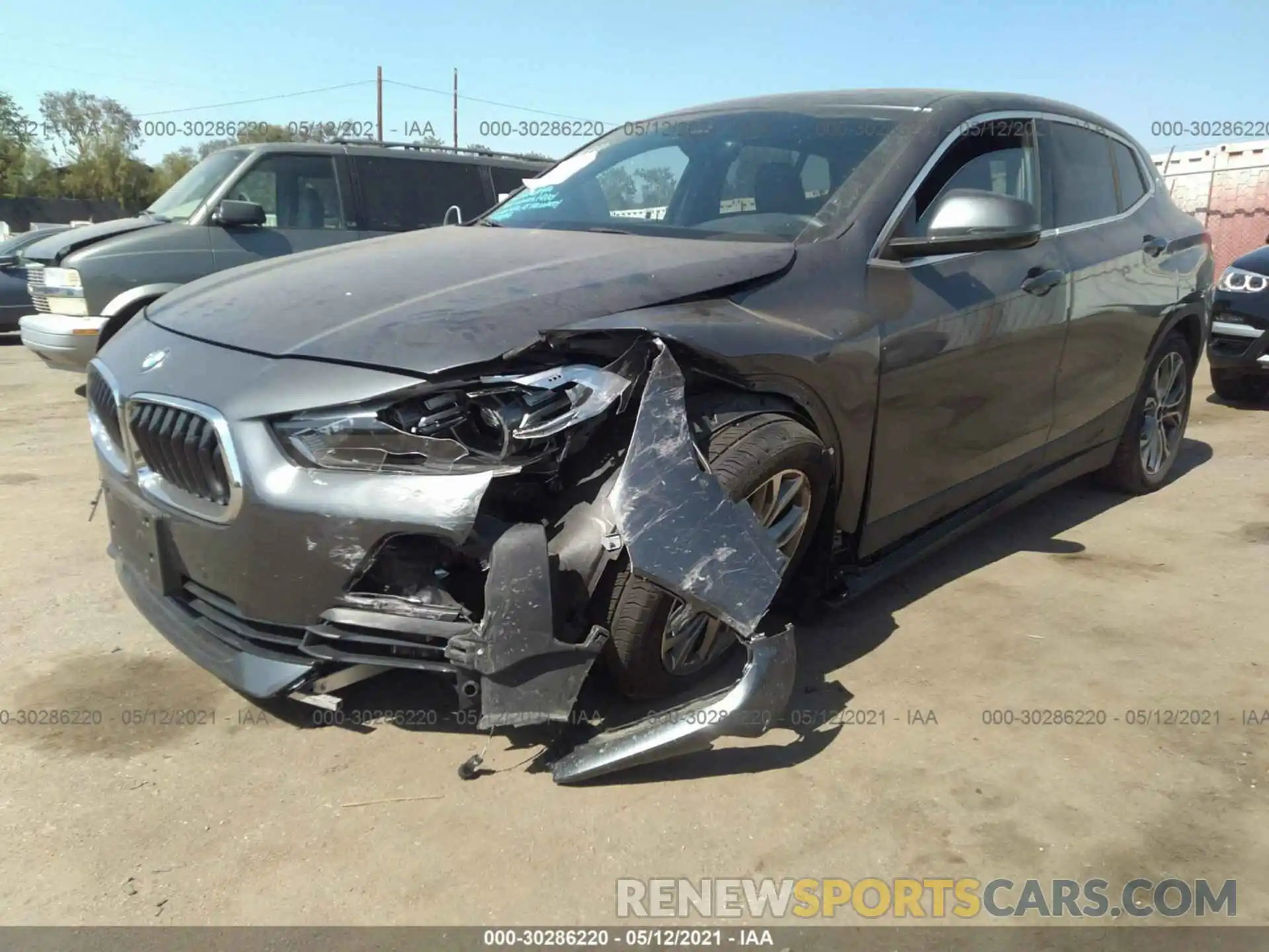 2 Photograph of a damaged car WBXYH9C08L5P45004 BMW X2 2020