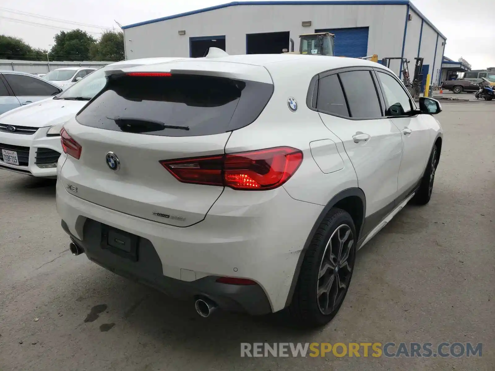 4 Photograph of a damaged car WBXYH9C09L5P07037 BMW X2 2020