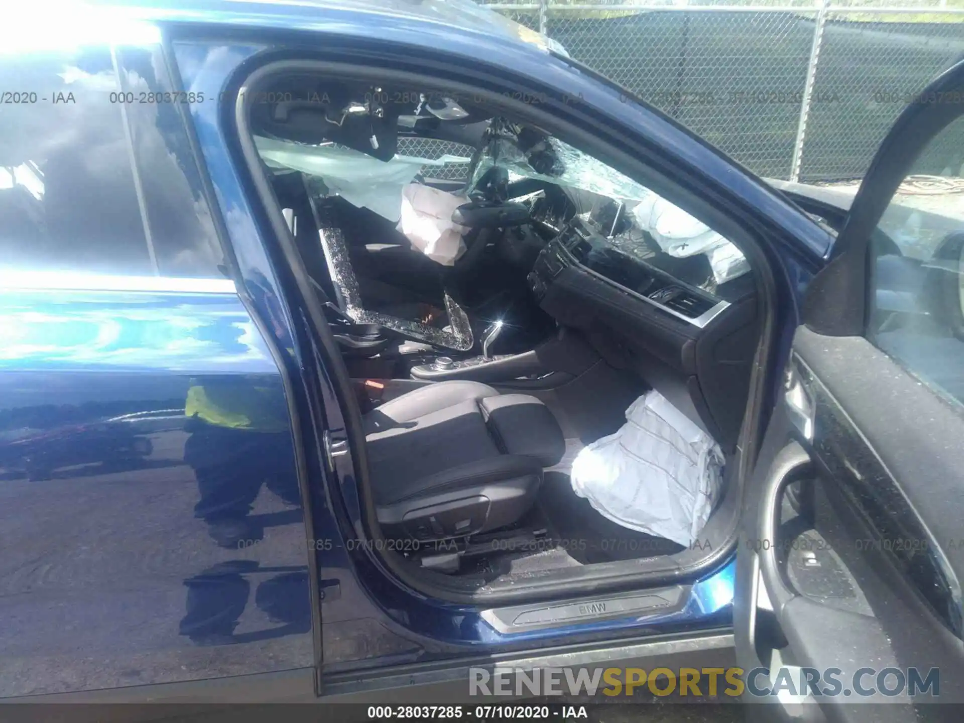 5 Photograph of a damaged car WBXYH9C0XL5P41391 BMW X2 2020