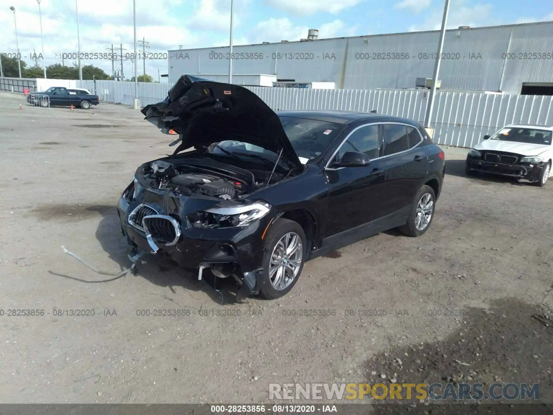 2 Фотография поврежденного автомобиля WBXYH9C0XL5P54769 BMW X2 2020