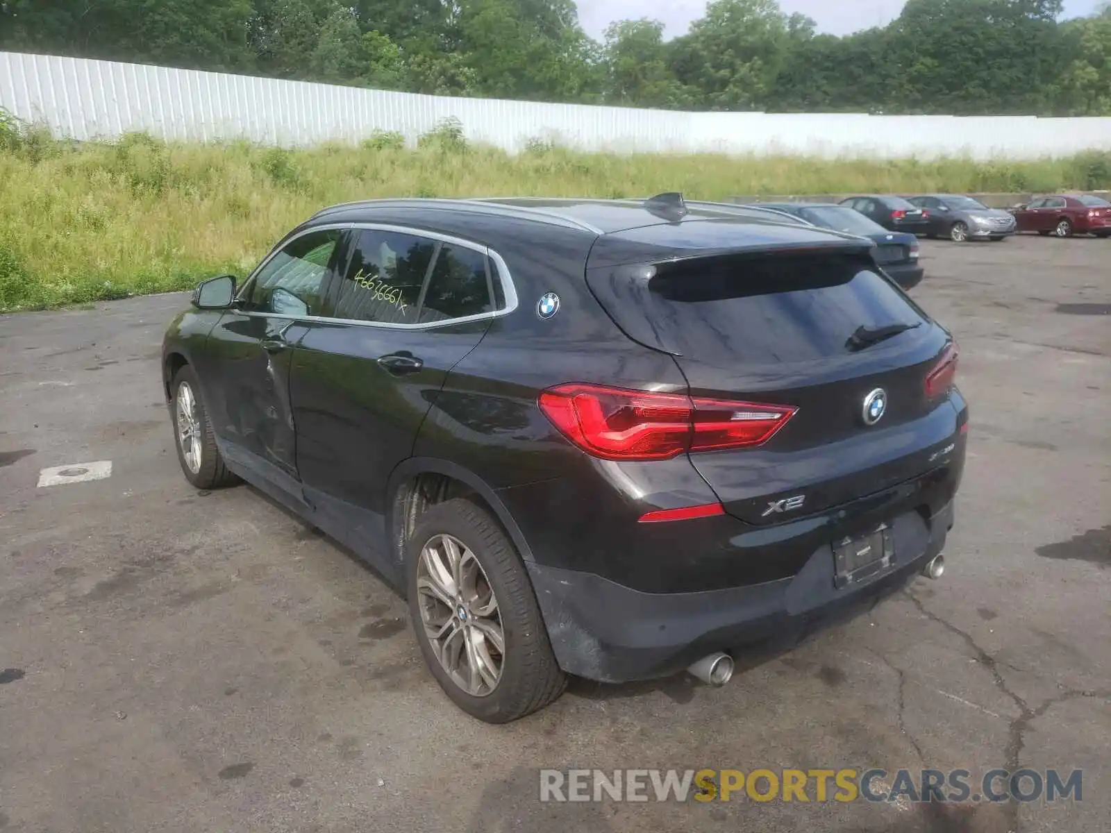 3 Photograph of a damaged car WBXYJ1C00L5P41910 BMW X2 2020