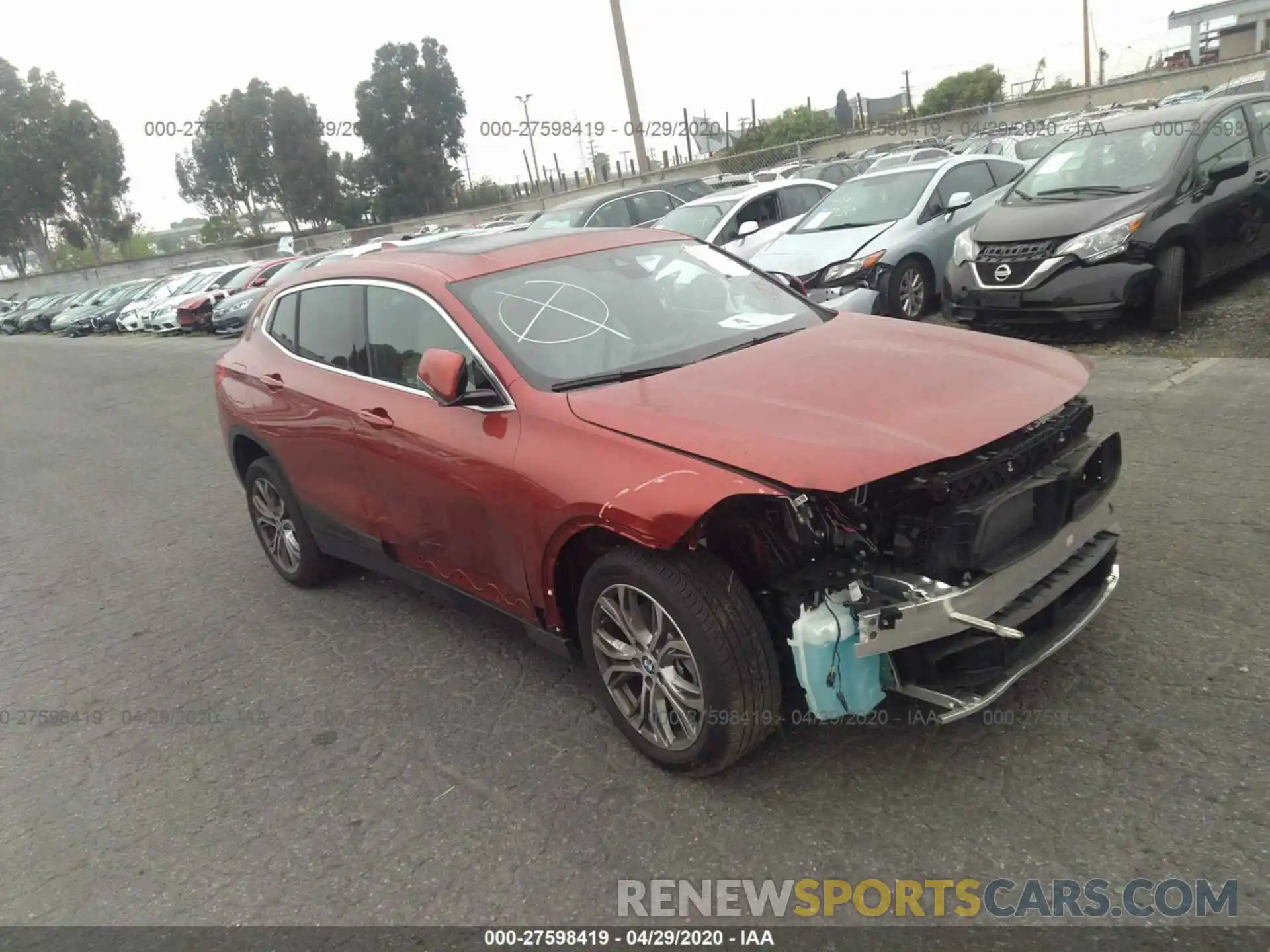 1 Фотография поврежденного автомобиля WBXYJ1C00L5P94056 BMW X2 2020