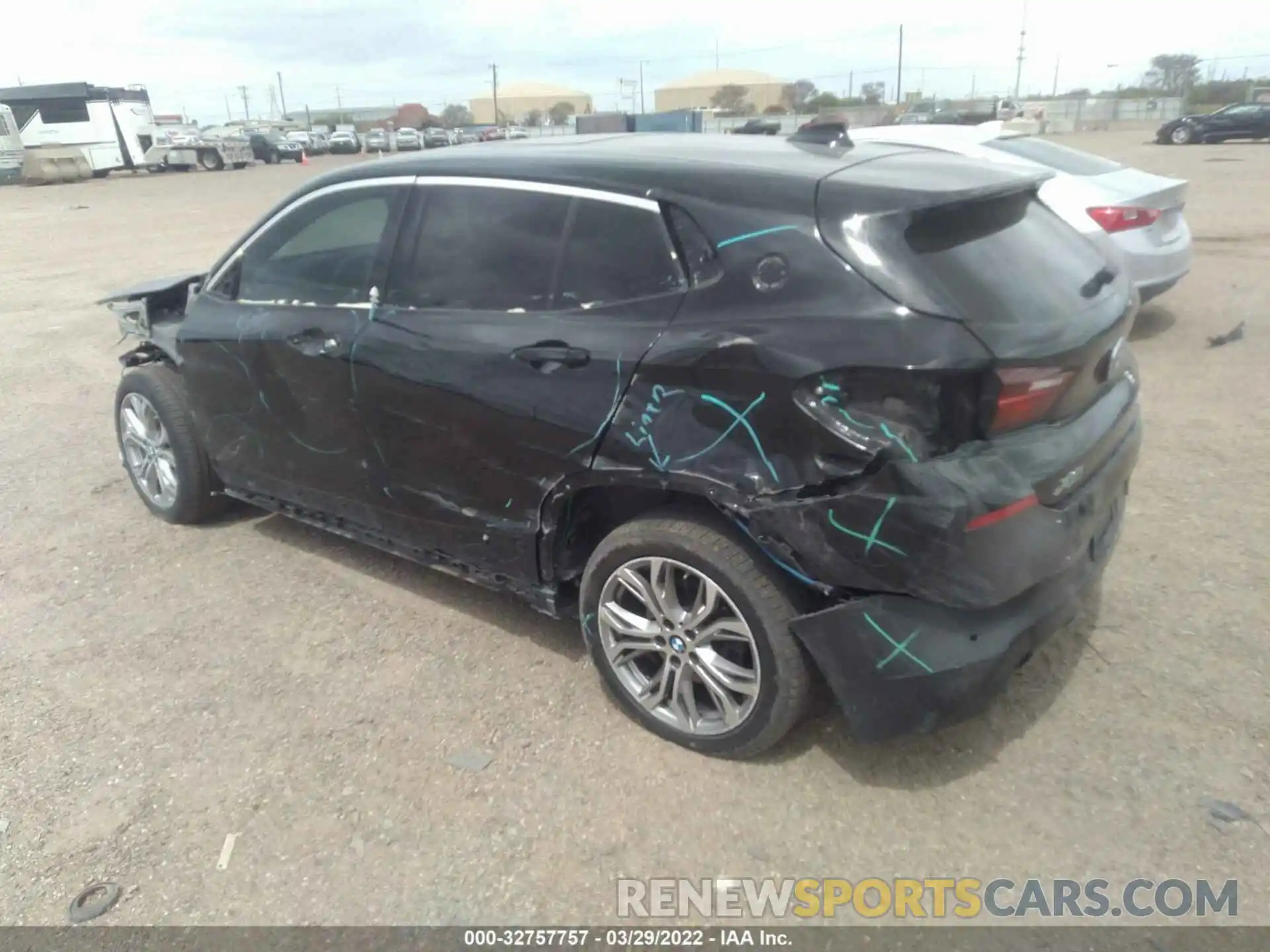 3 Photograph of a damaged car WBXYJ1C00L5R58549 BMW X2 2020