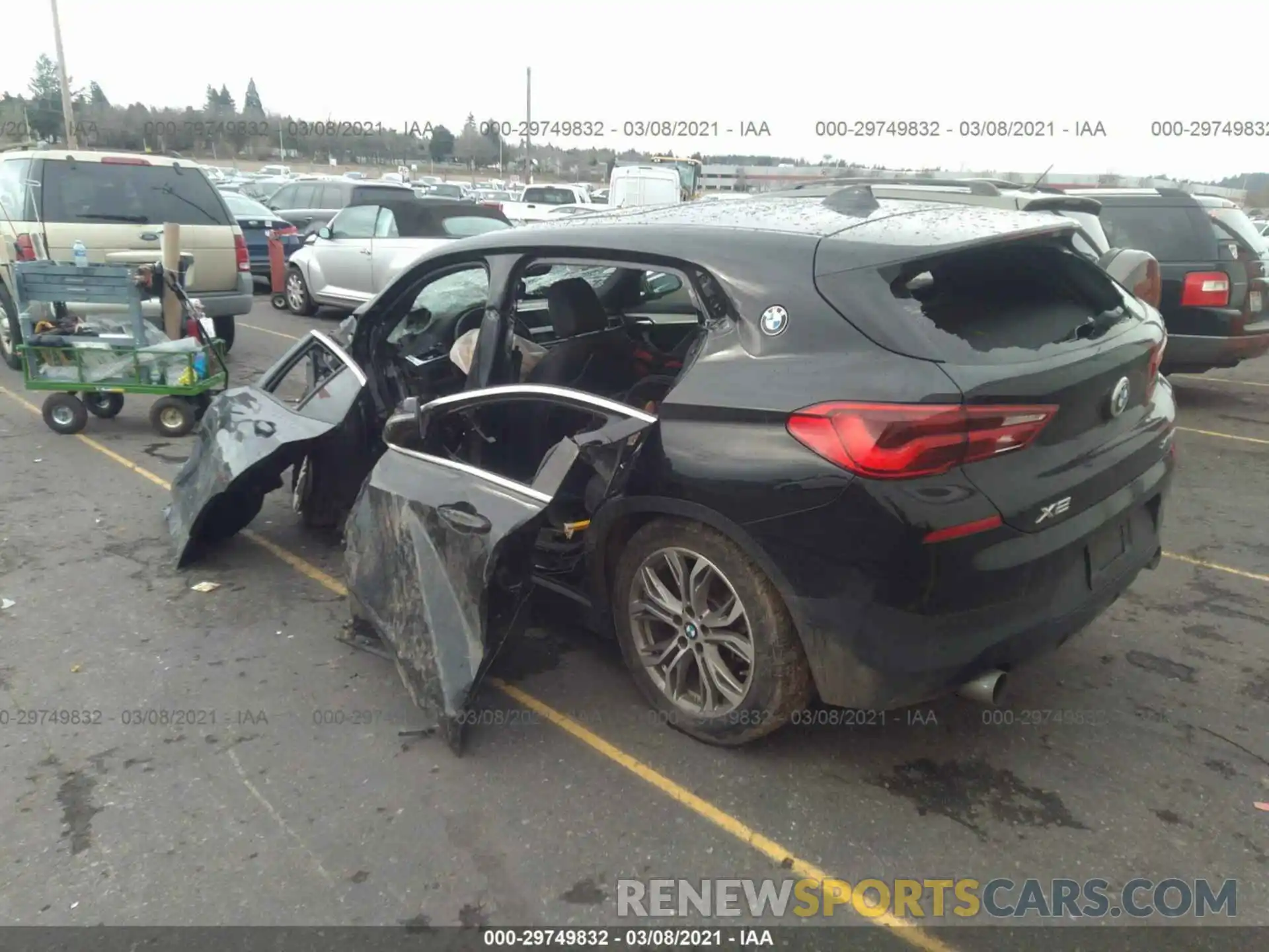 3 Photograph of a damaged car WBXYJ1C02L5P13428 BMW X2 2020