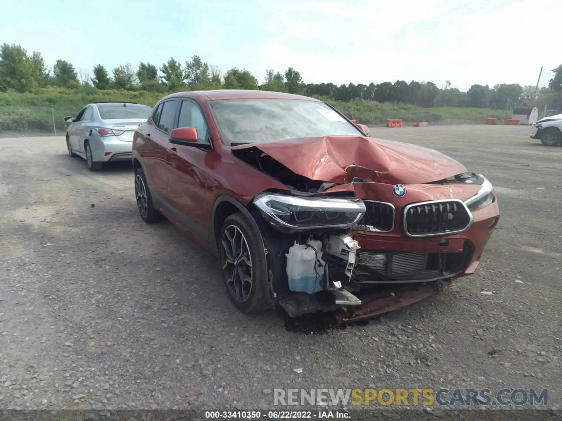 1 Photograph of a damaged car WBXYJ1C02L5P49152 BMW X2 2020