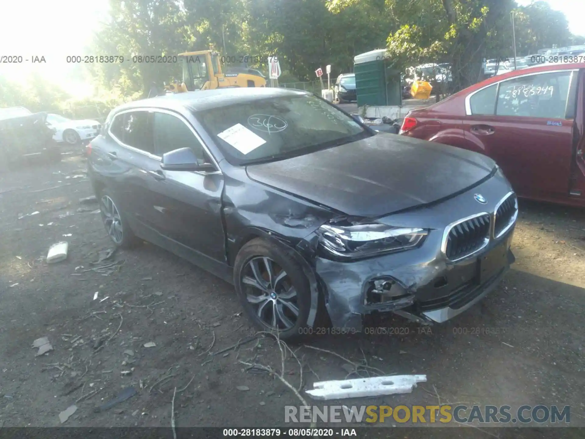 1 Photograph of a damaged car WBXYJ1C02L5P60992 BMW X2 2020