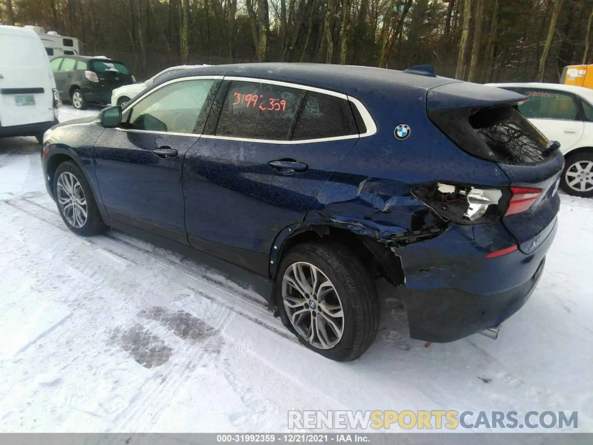 3 Photograph of a damaged car WBXYJ1C03L5R53796 BMW X2 2020