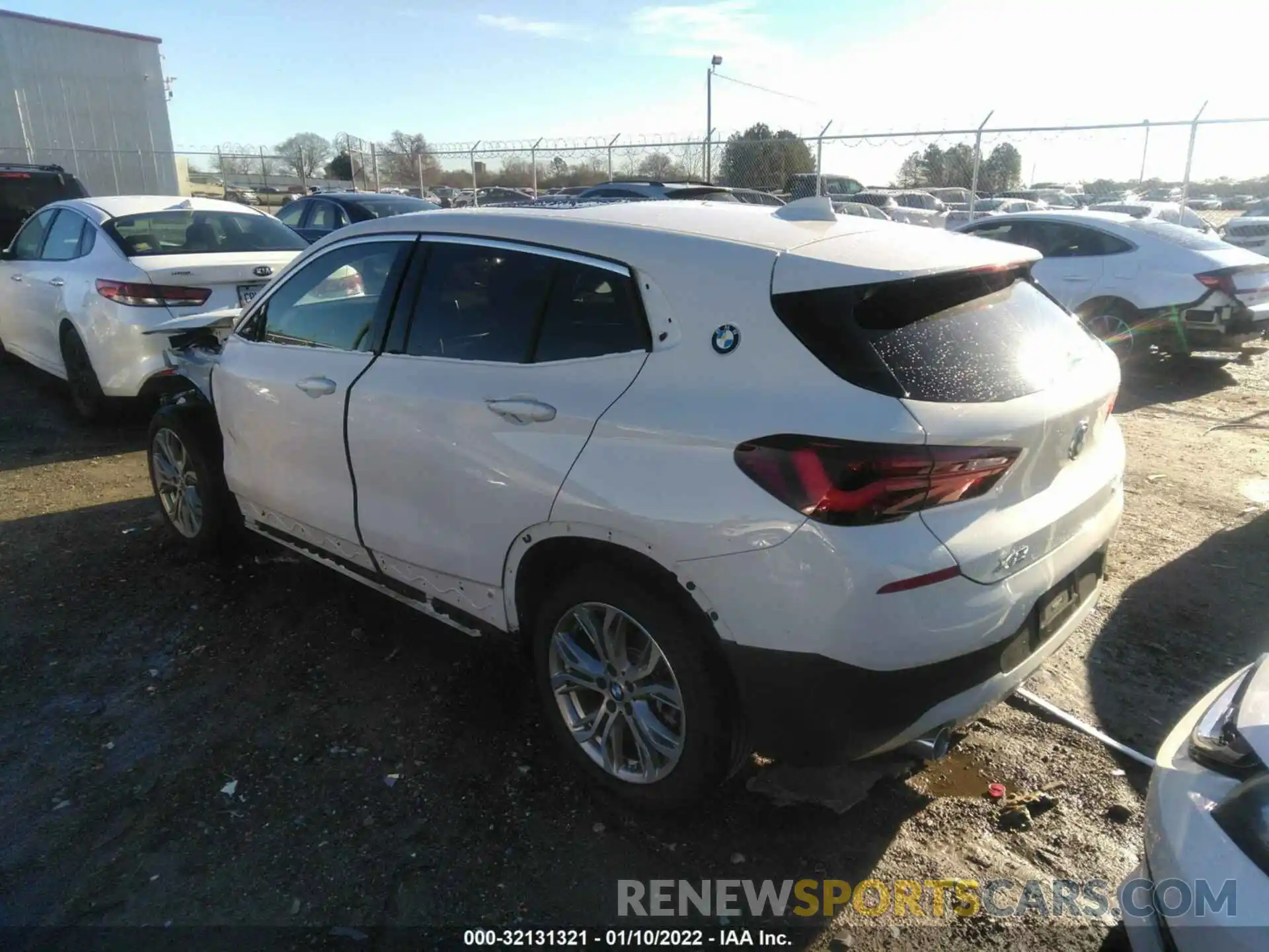 3 Photograph of a damaged car WBXYJ1C03L5R64930 BMW X2 2020