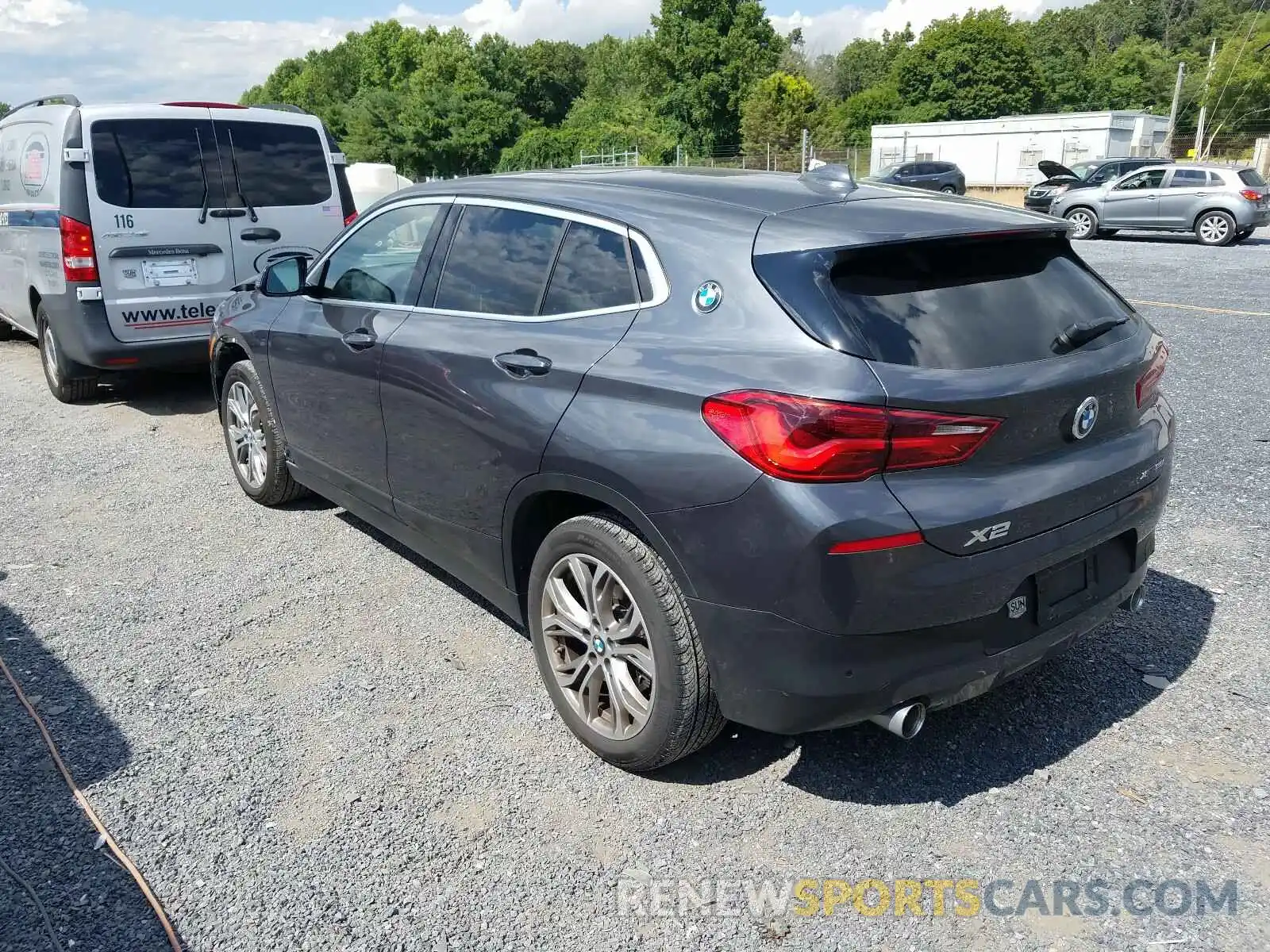 3 Photograph of a damaged car WBXYJ1C04L5N88867 BMW X2 2020