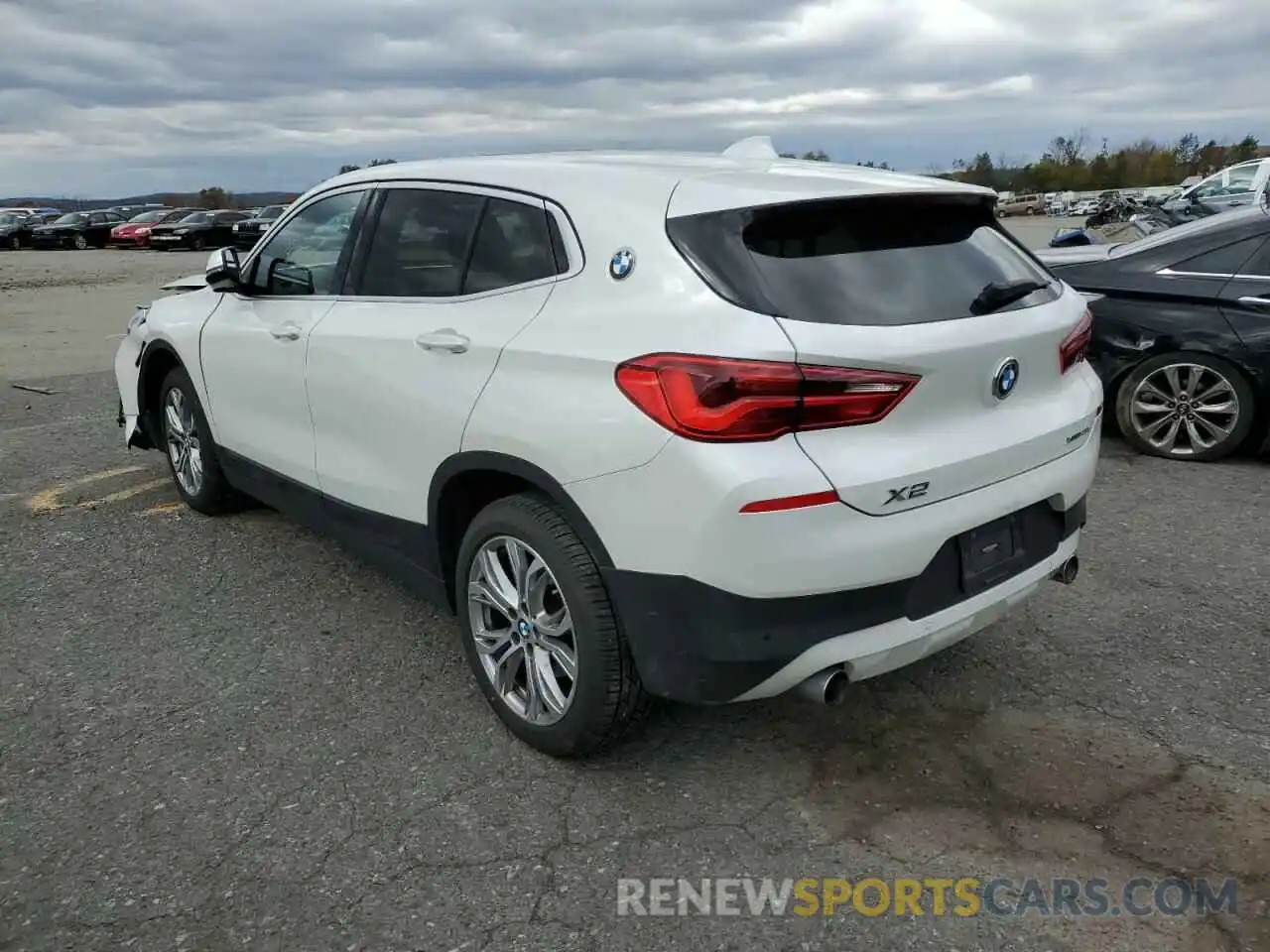 3 Photograph of a damaged car WBXYJ1C05L5R10111 BMW X2 2020